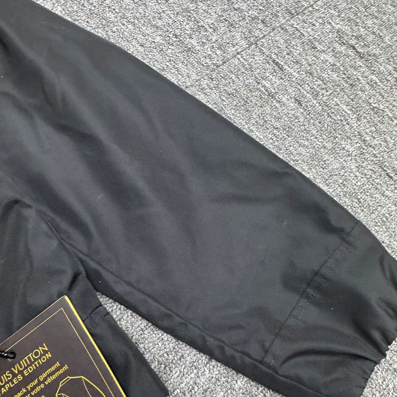 Louis Vuitton Louis Vuitton Multi-pocket functional jacket with full pri Size US M / EU 48-50 / 2 - 3 Thumbnail