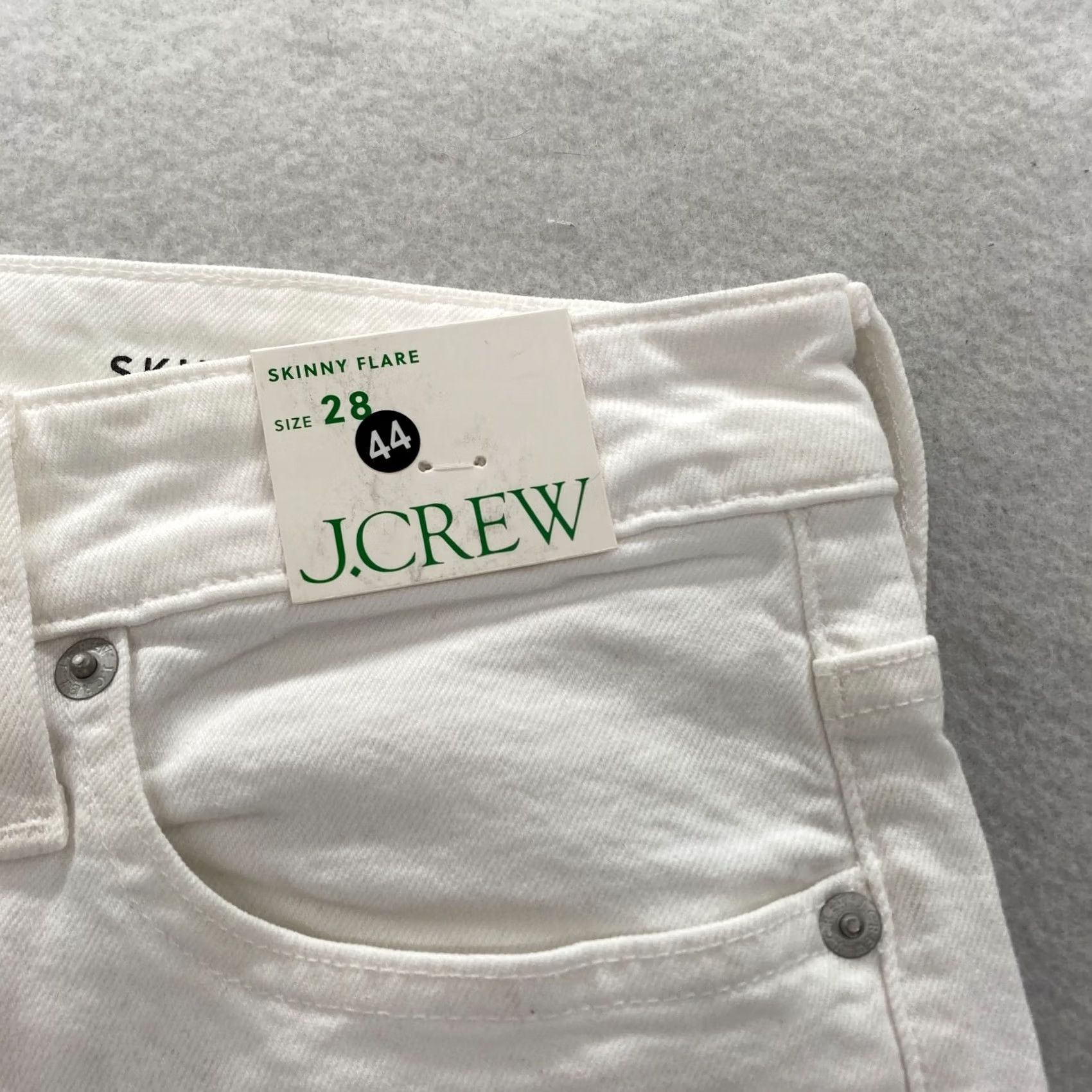 J.Crew J.CREW Jeans Women's 28 White Stretch Denim Mid Rise Boho Y2K READ Wide Flare Skinny Flare (5-Pocket) INSEAM 32 Size 28" / US 6 / IT 42 - 4 Thumbnail
