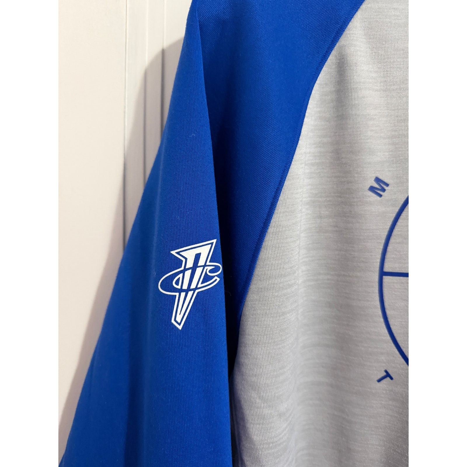 Nike Memphis Tigers Basketball Nike Elite Hoodie Sweatshirt Sz M Size US M / EU 48-50 / 2 - 4 Thumbnail