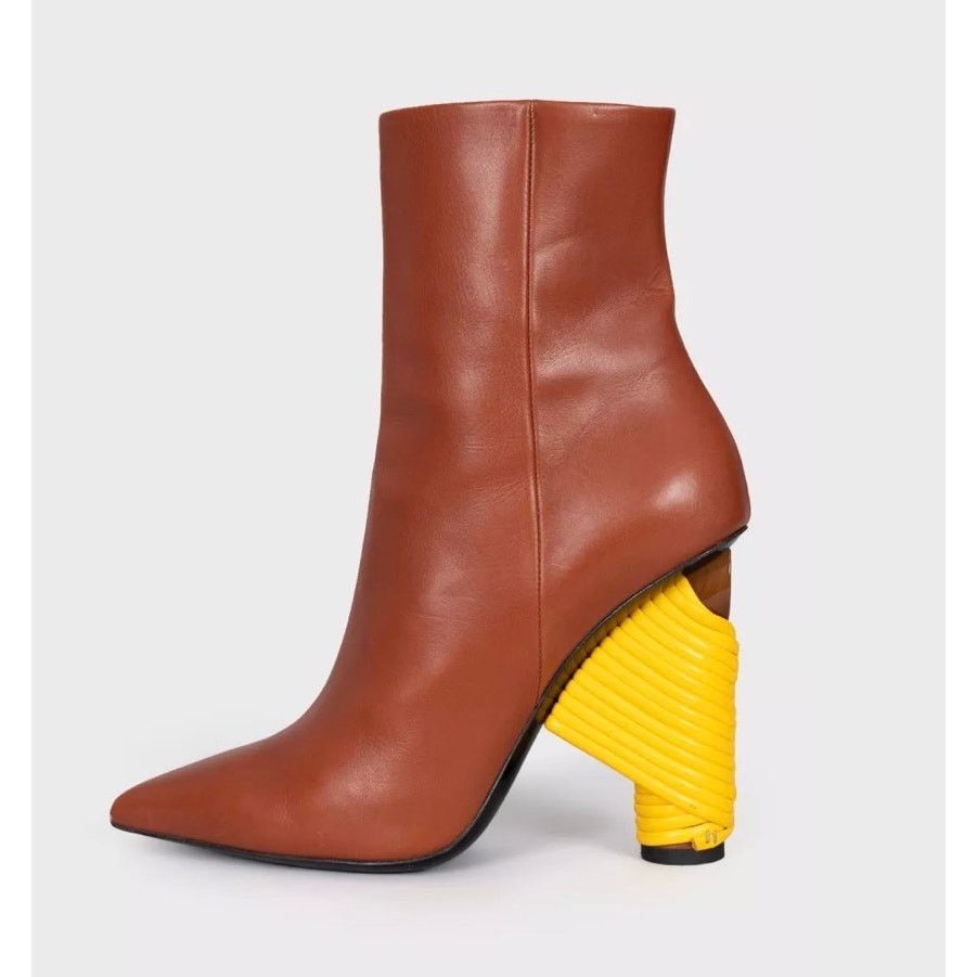 Balenciaga Balenciaga Brown Leather Pointed Toe Ankle Boots Size 39 Size US 8 / IT 38 - 1 Thumbnail