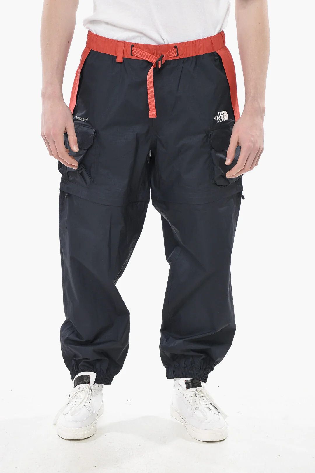 The North Face og1mm0426 Two-Tone Nylon Casual Trousers in Blue Size US 36 / EU 52 - 1 Thumbnail
