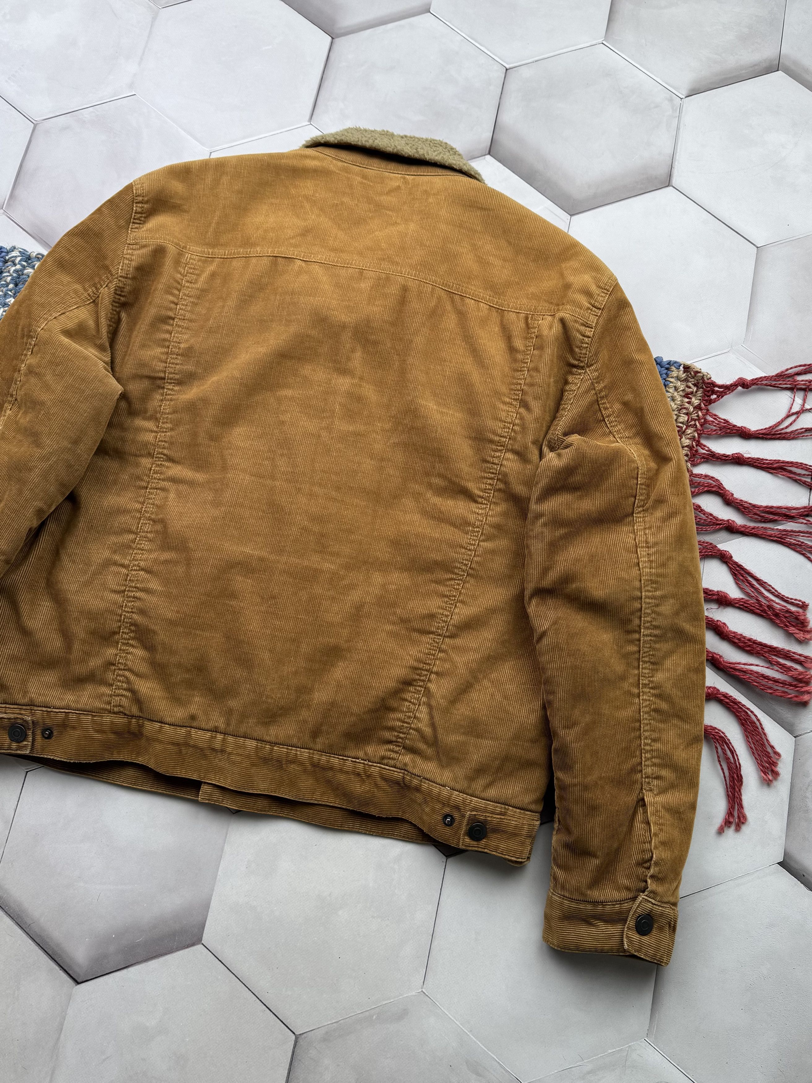 Gap Gap Vintage Corduroy Jacket (G7)(ES9) Size US XL / EU 56 / 4 - 10 Thumbnail