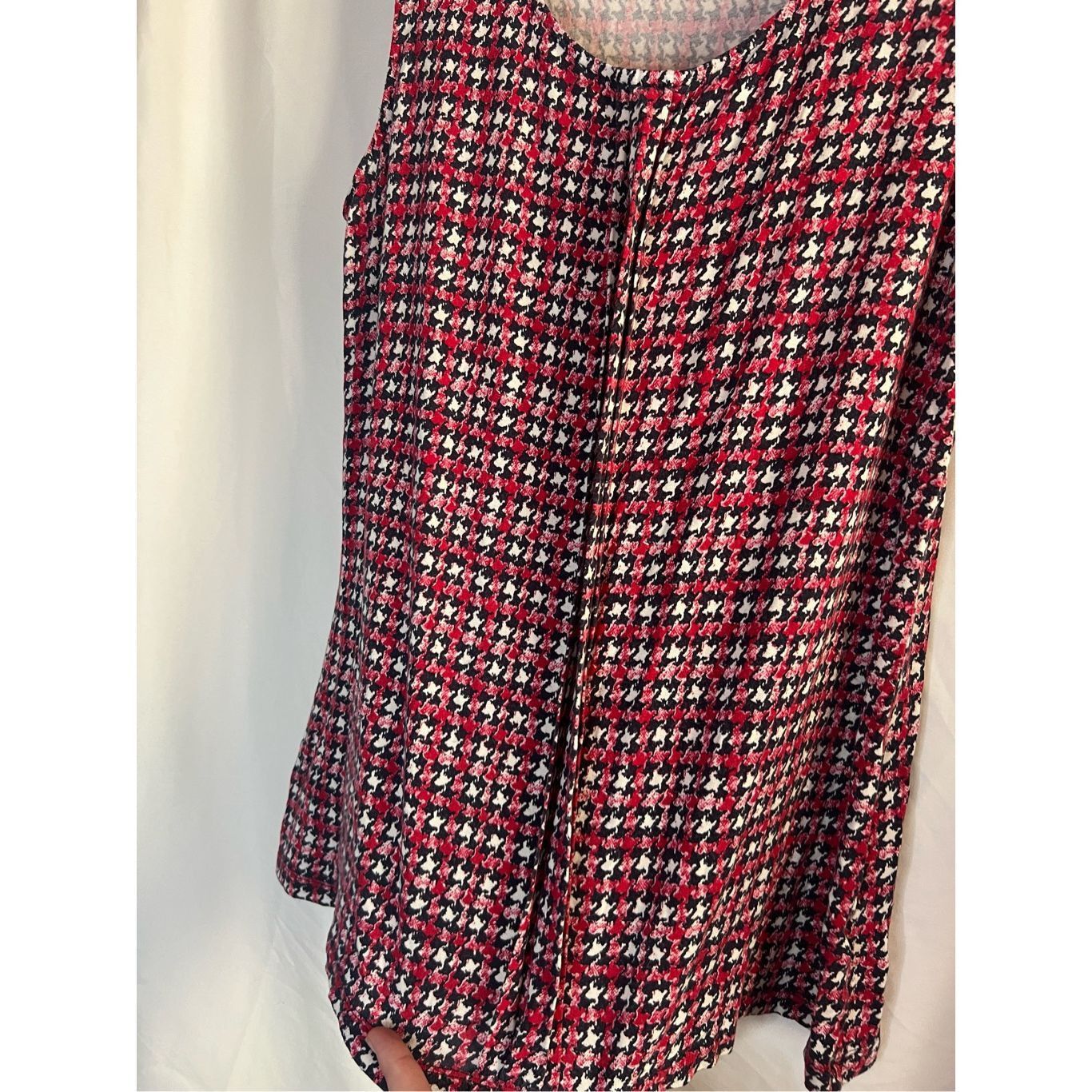 Croft & Barrow Croft & Barrow Red Patterned Woman’s Tank Top Size Small Size S / US 4 / IT 40 - 3 Thumbnail