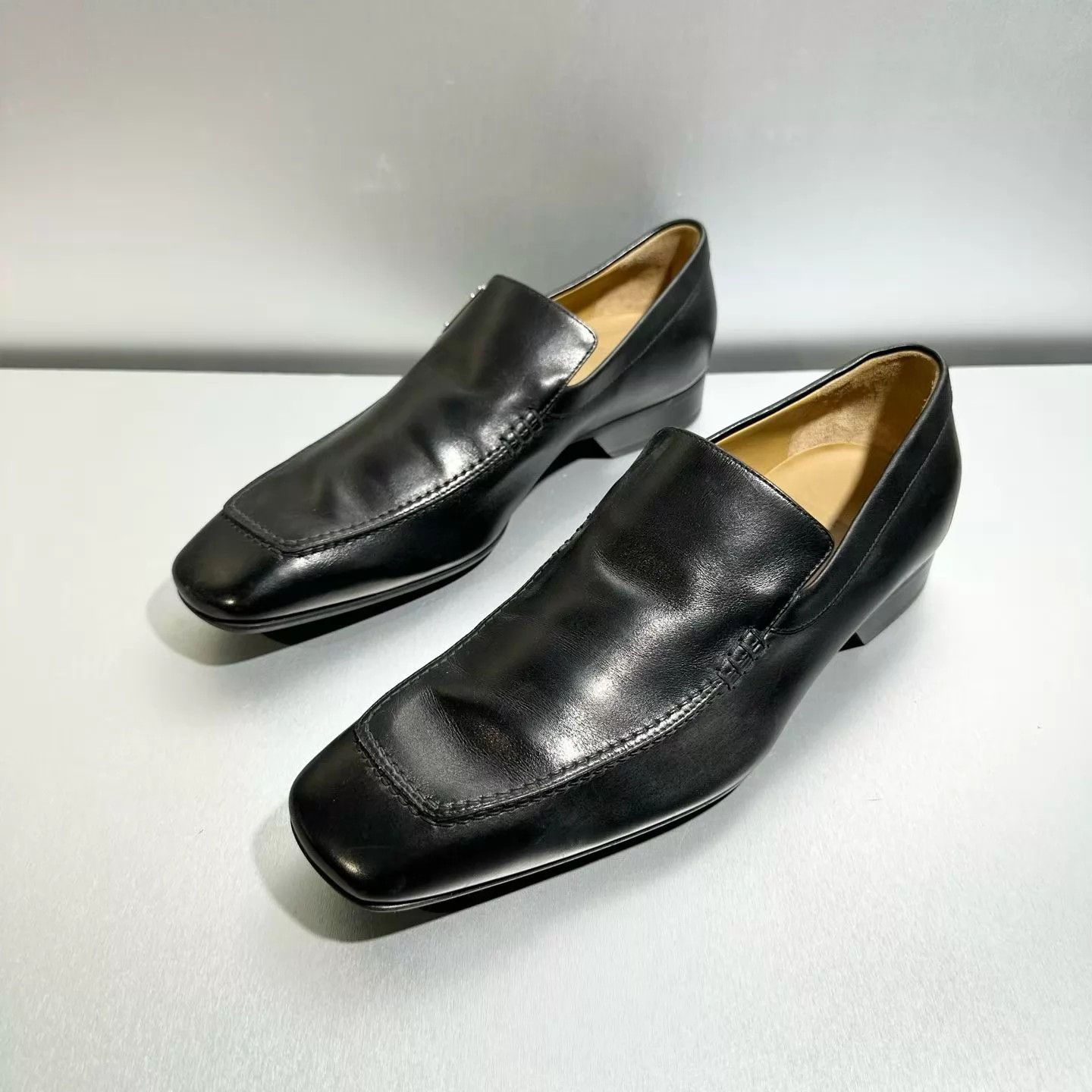Louis Vuitton LV Classic Black Cap-toe Shoes Size US 9.5 / EU 42-43 - 1 Thumbnail