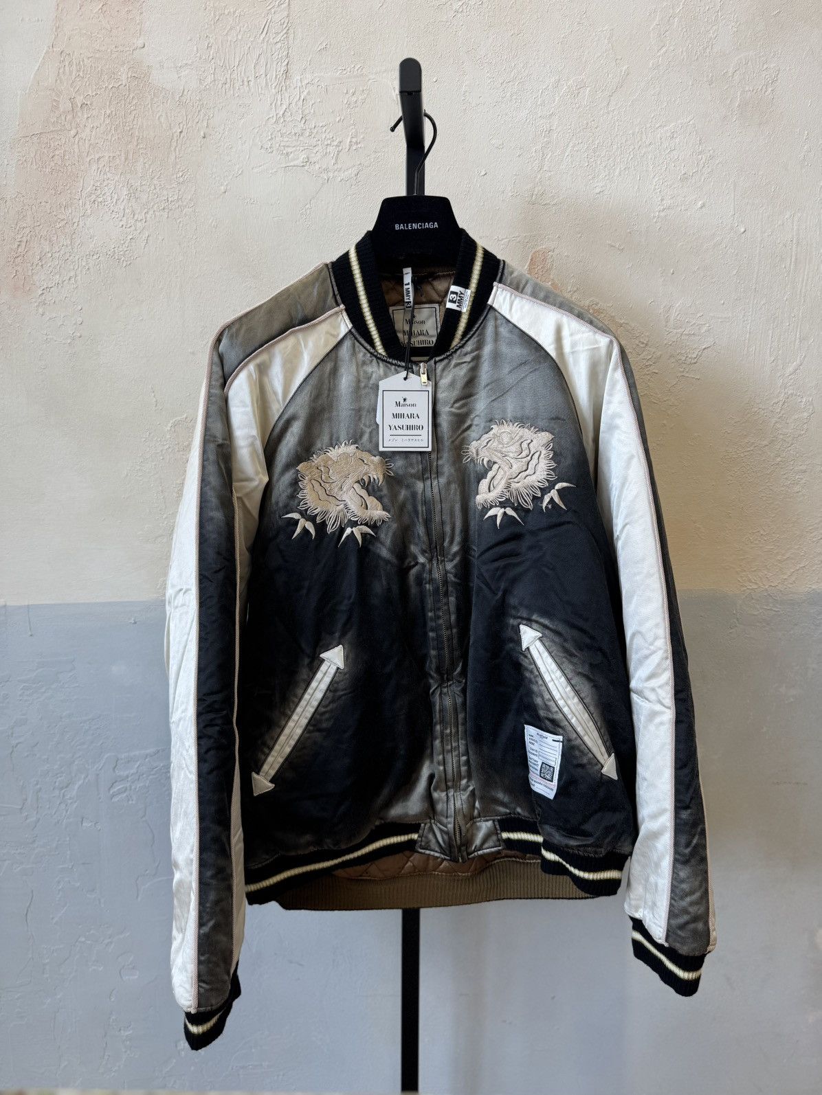 Maison MIHARA YASUHIRO FW24 VINTAGE BLACK BOMBER JACKET JAPANESE TOKIO TIGER Size US XL / EU 56 / 4 - 1 Thumbnail