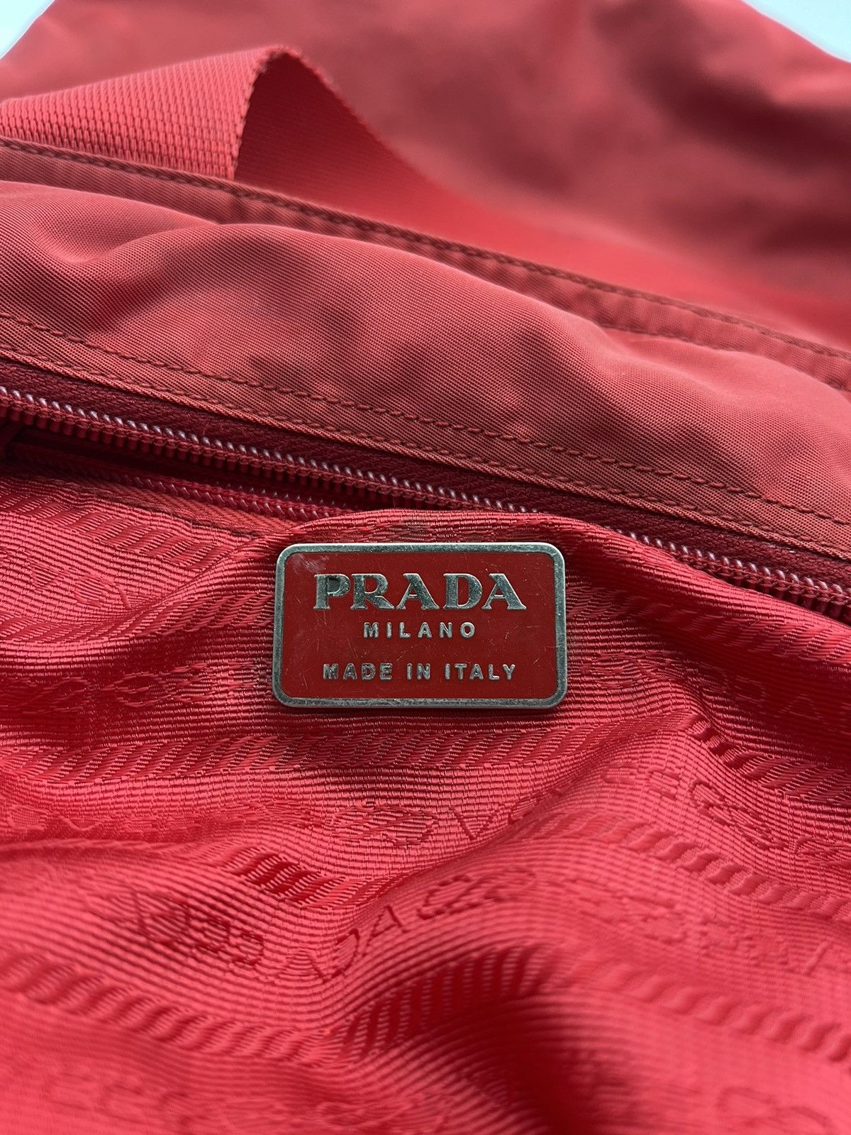 Prada Authentic PRADA Shoulder Bag Size ONE SIZE - 20 Thumbnail