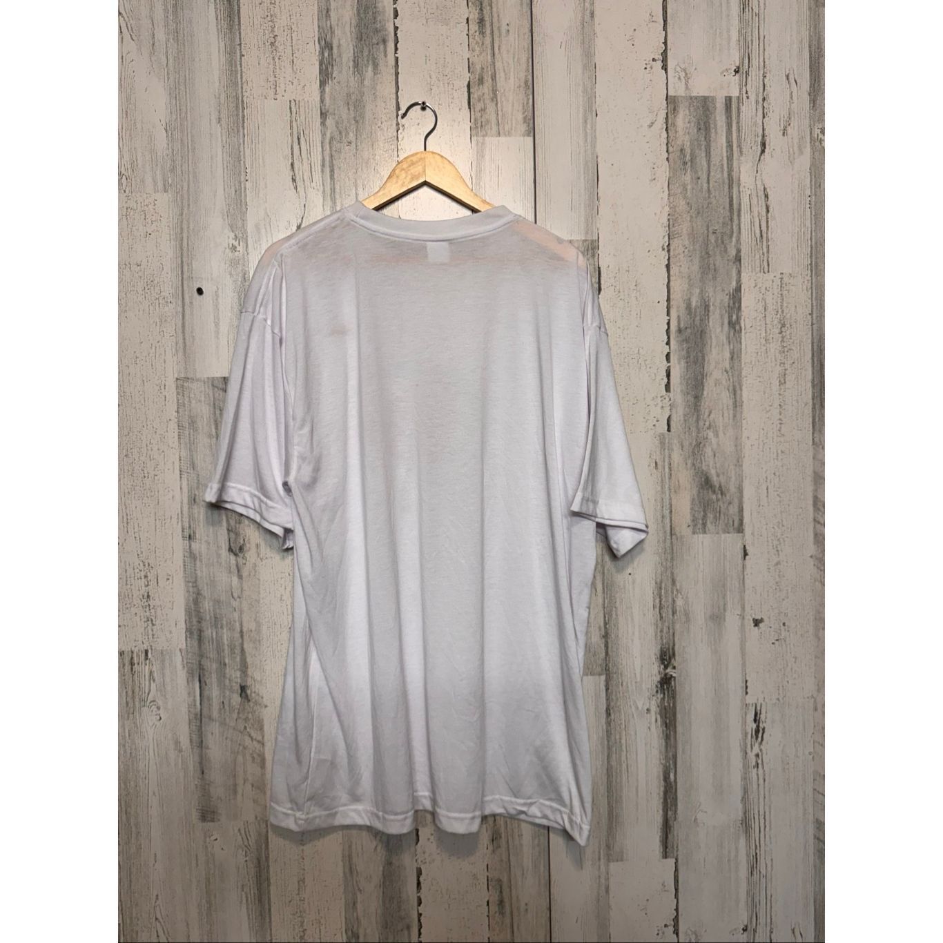 Other Vigor Apparel Reunion Familiar Graphic T-Shirt White Men’s XXXL Performance Polyester Size US XXL / EU 58 / 5 - 5 Thumbnail