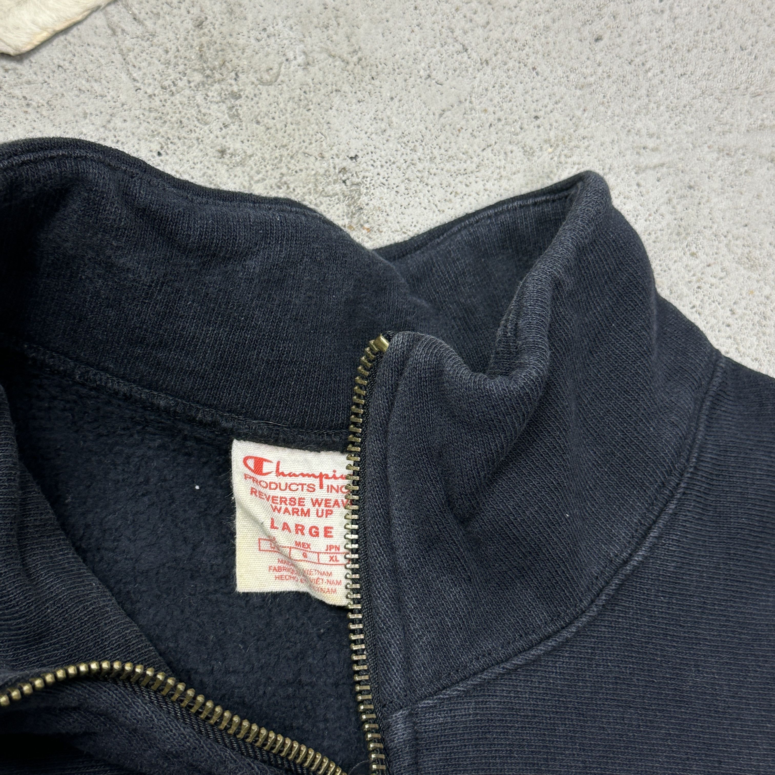 Champion Vintage Sporty Reverse Weave 1/4 Zip Champion Hoodie 00s Size US L / EU 52-54 / 3 - 3 Thumbnail