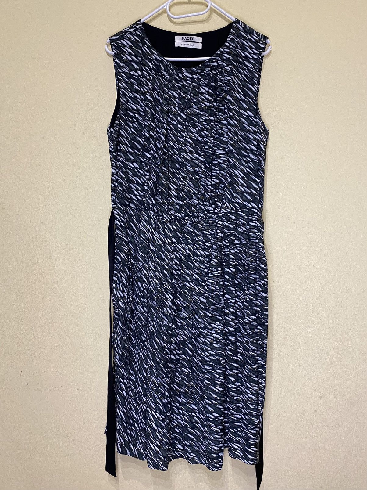 Bally Bally dress | 100% viscose | 100% silk | size: 42 Size M / US 6-8 / IT 42-44 - 3 Thumbnail