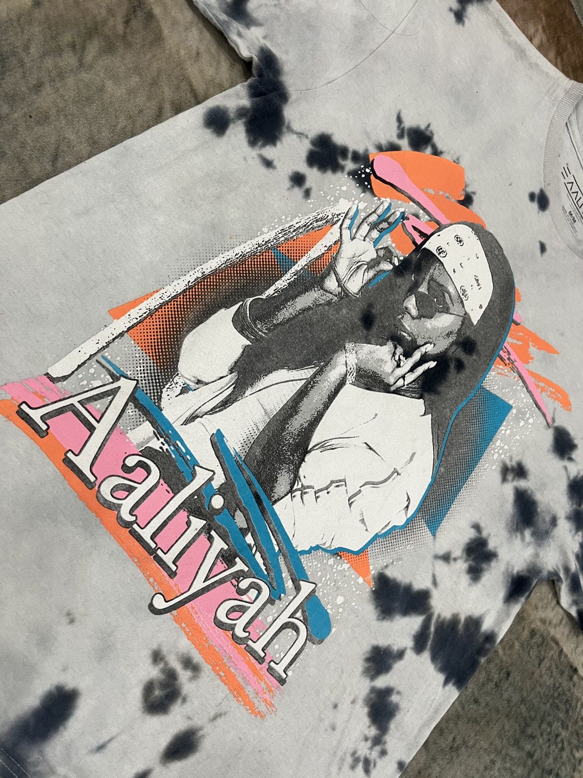 Rap Tees × Vintage Aaliyah Tye Dye Size US L / EU 52-54 / 3 - 4 Thumbnail