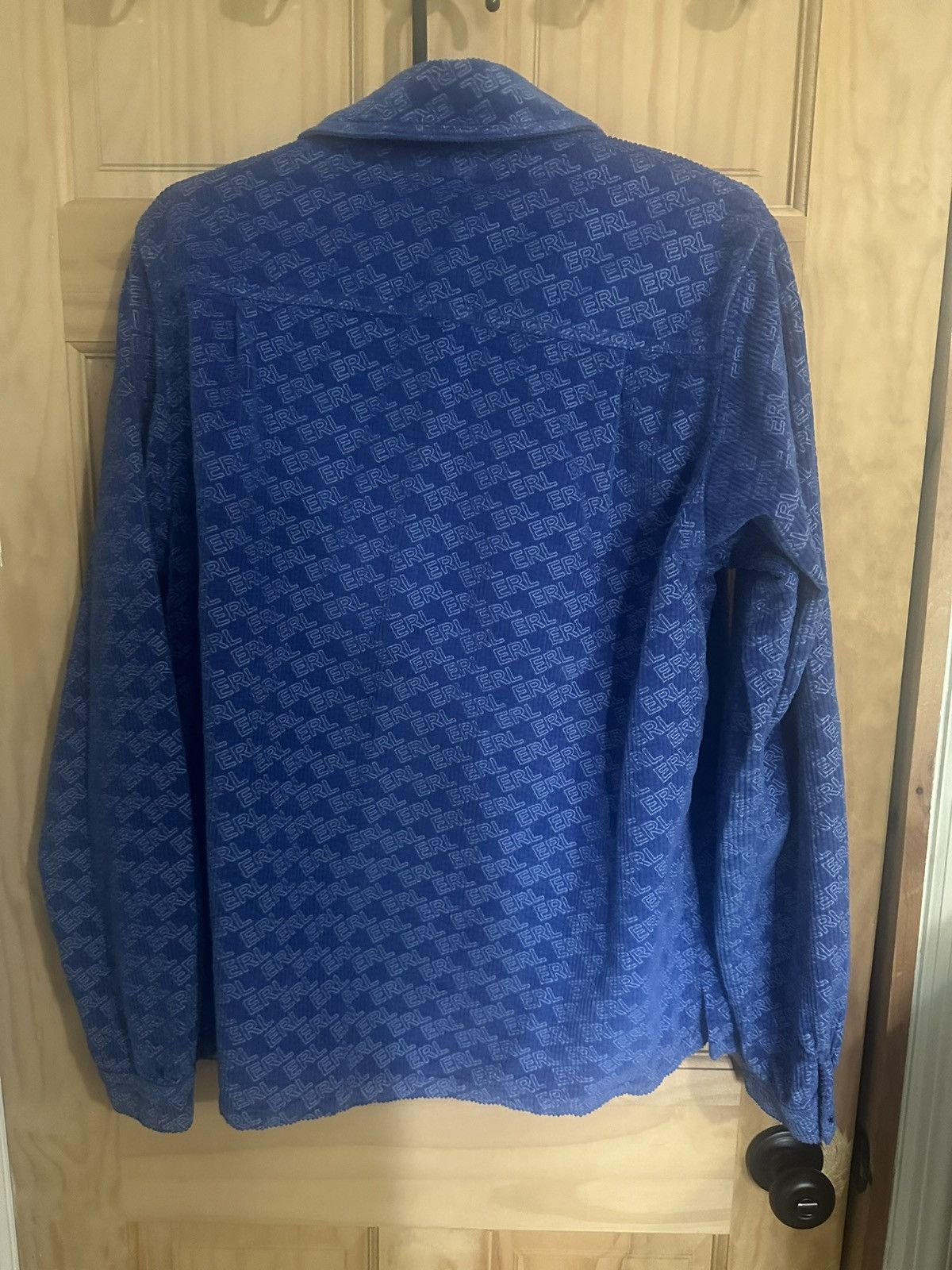 ERL ERL All Over Corduroy button up Size US L / EU 52-54 / 3 - 3 Thumbnail
