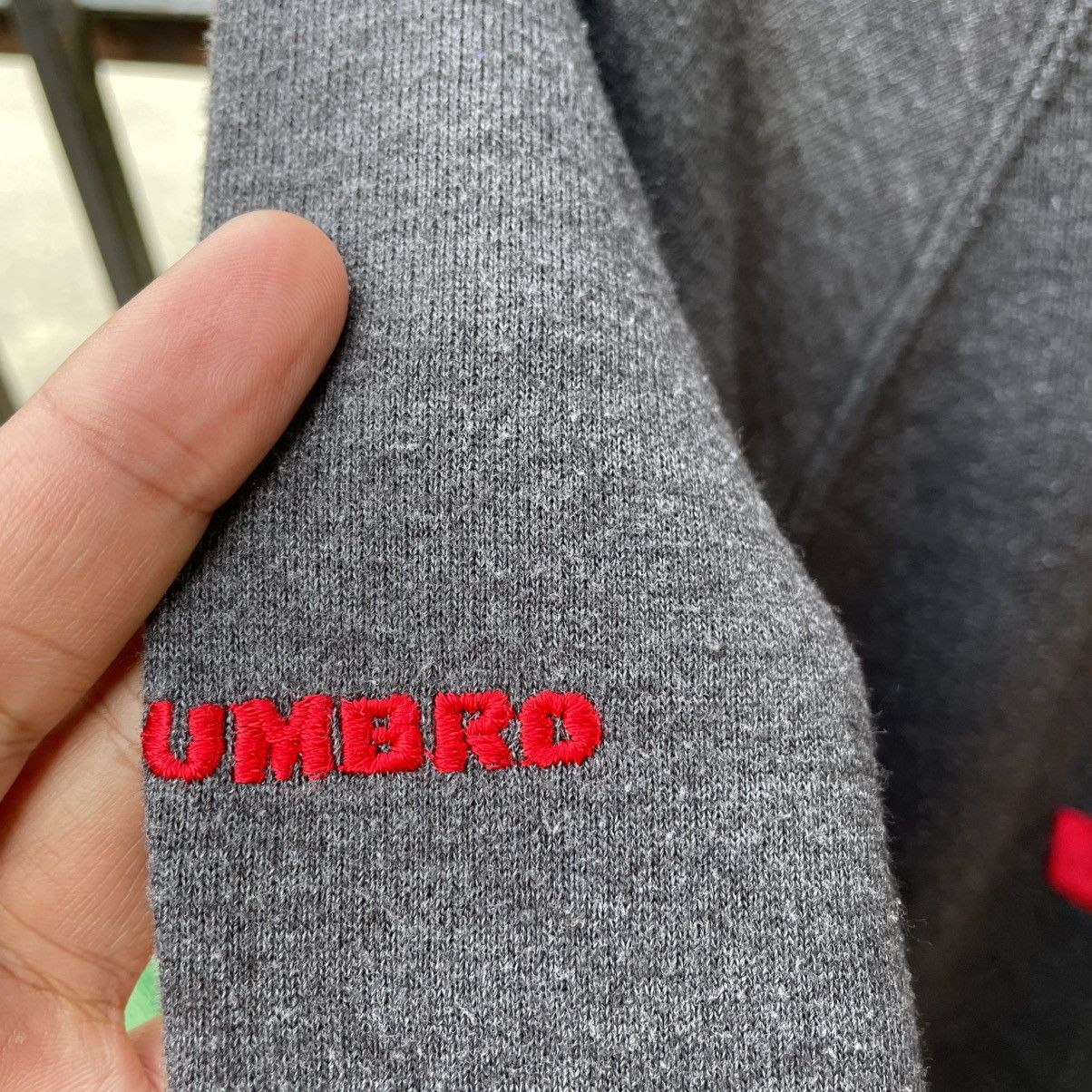 Umbro 🔥Vintage 90s Umbro Embroidered Big Logo Jumper Sweatshirts Size US S / EU 44-46 / 1 - 11 Thumbnail