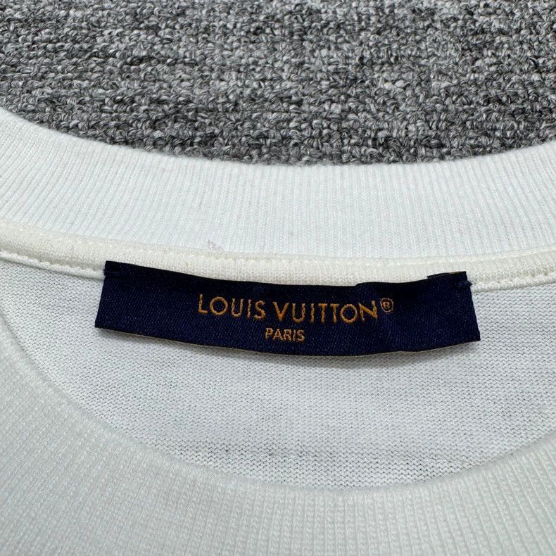 Louis Vuitton Louis Vuitton Short Sleeve Embroidered TShirt-2506 Size US M / EU 48-50 / 2 - 4 Thumbnail