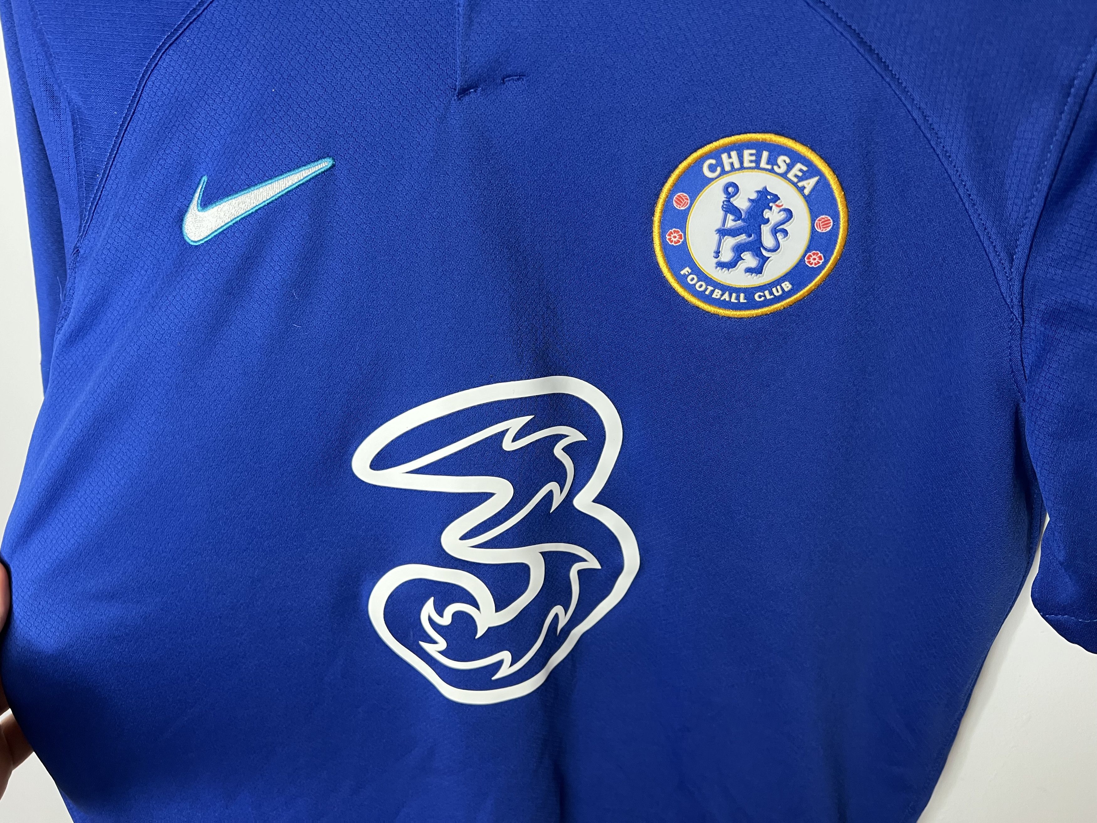 Nike CHELSEA 2022 2023 HOME FOOTBALL SHIRT SOCCER JERSEY NIKE Size US M / EU 48-50 / 2 - 4 Thumbnail