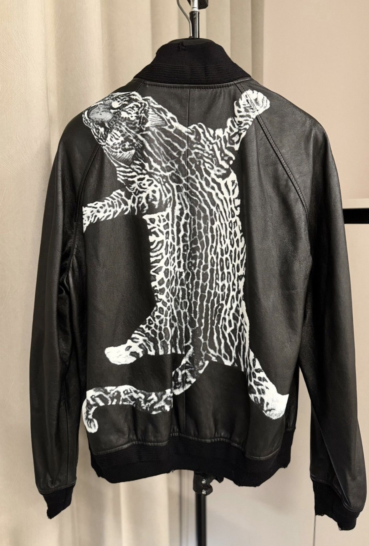 Saint Laurent Paris Saint Laurent Paris ss17 Lambsk Leopard Print Leather Jacket Size US M / EU 48-50 / 2 - 1 Thumbnail