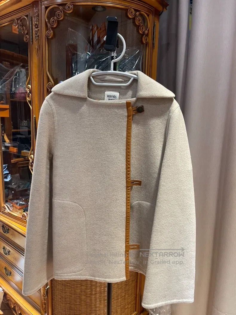Hermes Hermes Short Women's Cashmere Coat Size XS / US 0-2 / IT 36-38 - 1 Thumbnail