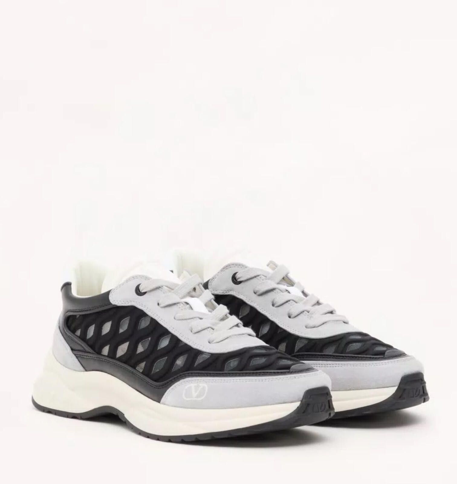 Other Valentino Ready Go Runner Sneaker Size US 7.5 / IT 37.5 - 2 Thumbnail