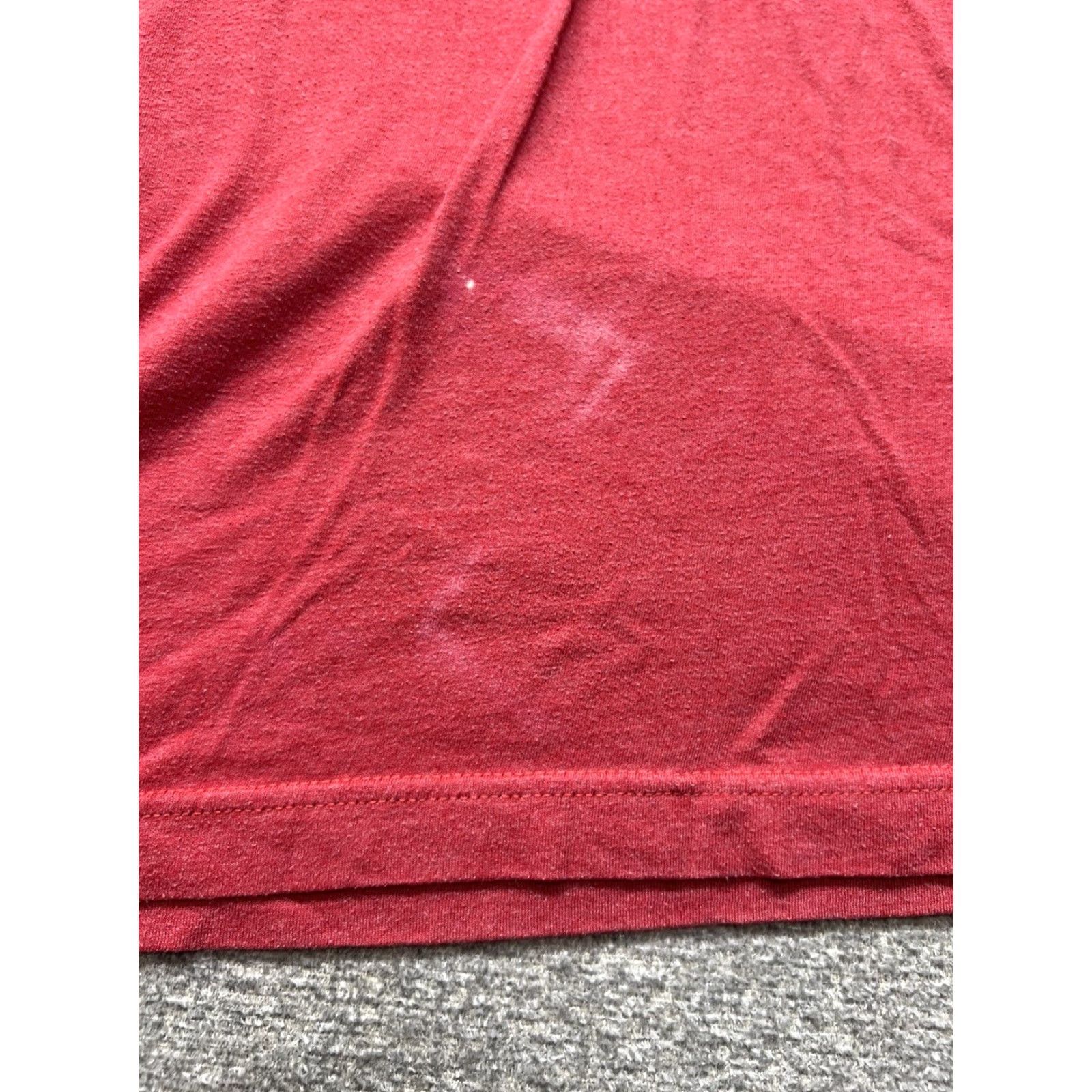 Gildan THE OFFICE Dwight Schrute FALSE T-Shirt MENS XL Red Short Sleeve Crew Neck Graphic Tee Shirt Size US XL / EU 56 / 4 - 3 Thumbnail