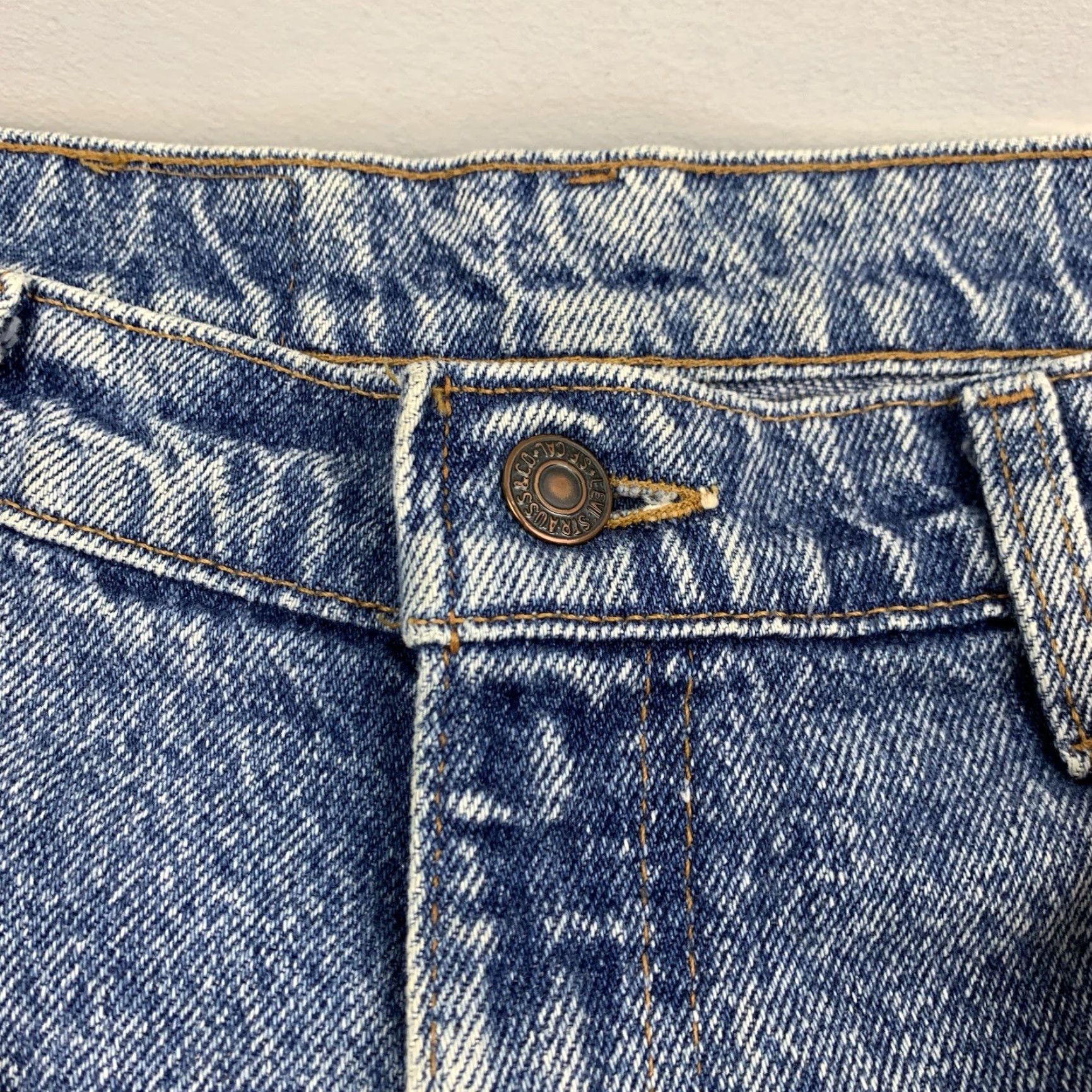 Levi's VINTAGE Levi's Jeans Men 36 Regular Blue 30in 90s USA Stone Washed Made in USA Size US 36 / EU 52 - 4 Thumbnail
