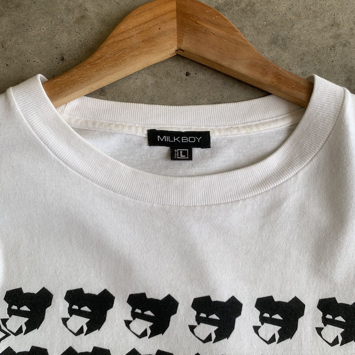 Seditionaries 2000’s Rare Milkboy Japan Fuck tee Size US L / EU 52-54 / 3 - 9 Thumbnail