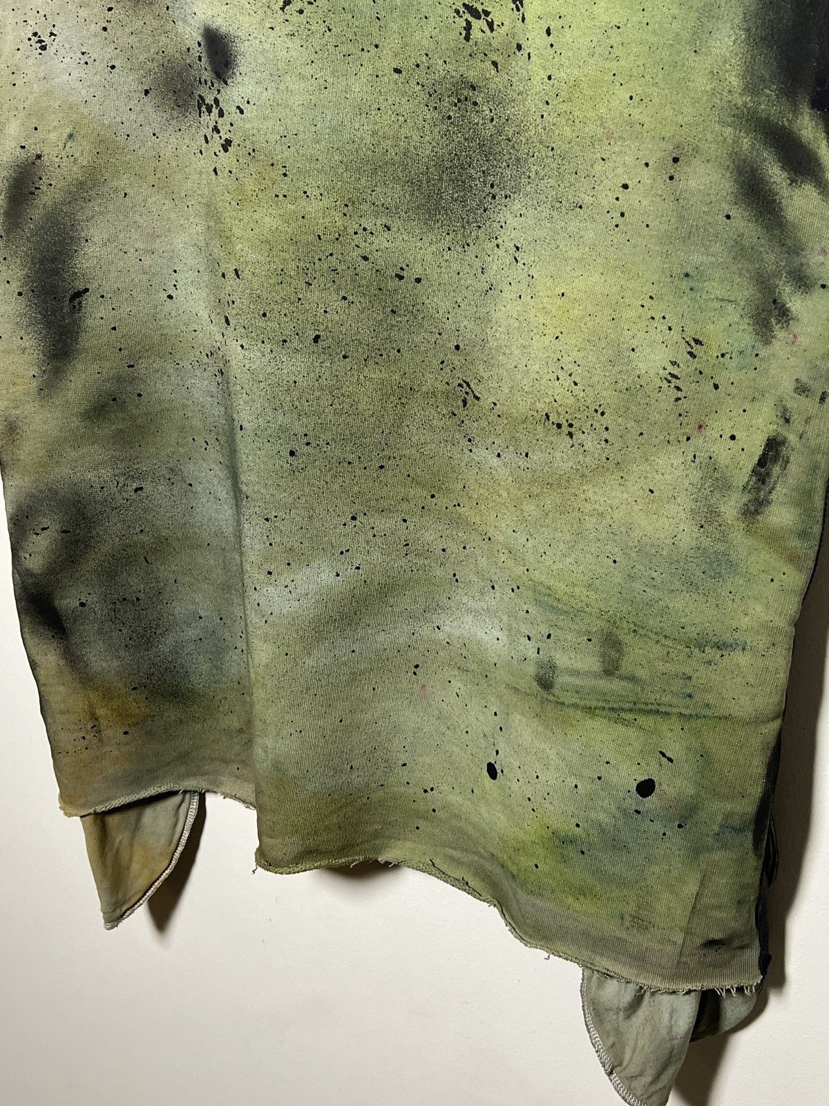 Acne Studios Sleeveless Acne Studios top with a hand-dyed army green base Size US M / EU 48-50 / 2 - 7 Thumbnail