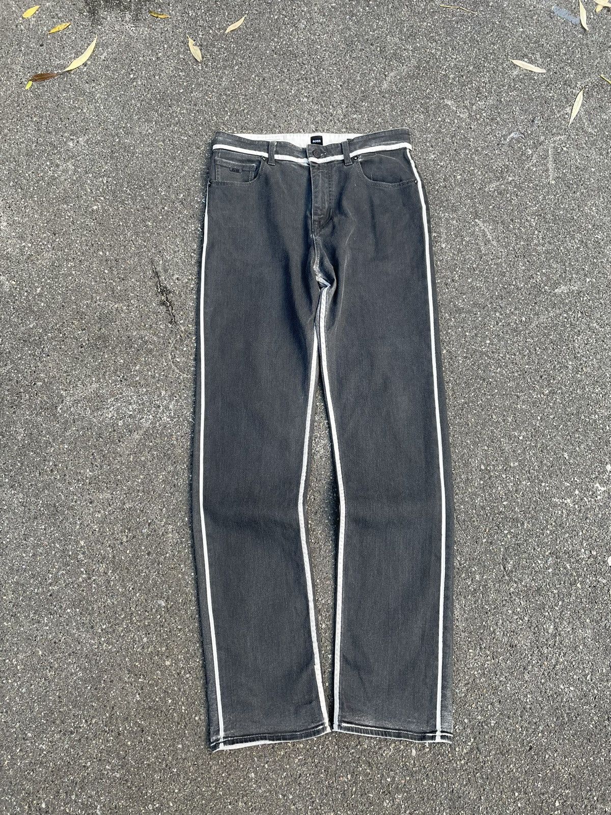 Hugo Boss Hugo Boss 050 Albany Relaxed Fit Faded Stylish Jeans Size US 30 / EU 46 - 2 Thumbnail