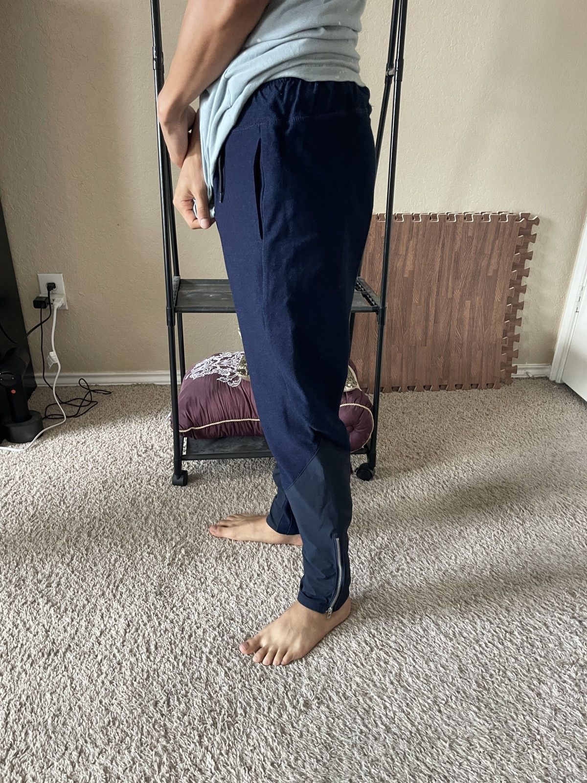 Han Kjobenhavn BLA by Han KJOBenhavin denim slimfit joggers Size US 29 - 2 Thumbnail