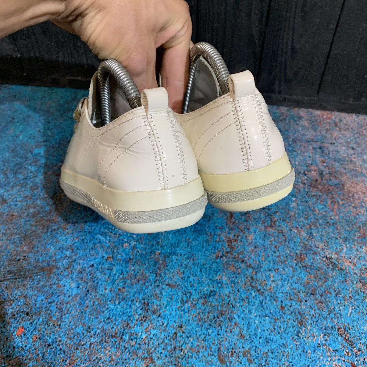 Prada × Vintage Prada Red Tab Leather Sneakers Size 35.5 Size US 5.5 / IT 35.5 - 7 Thumbnail