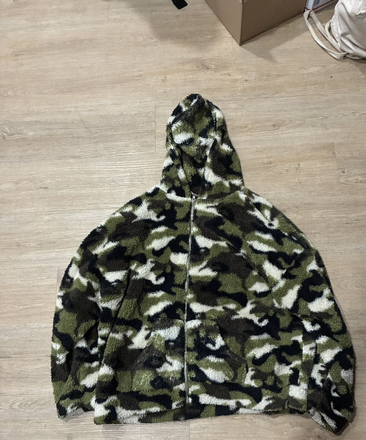 Other Plush Texture Camo Hoodie - Size XL Size US XL / EU 56 / 4 - 1 Thumbnail