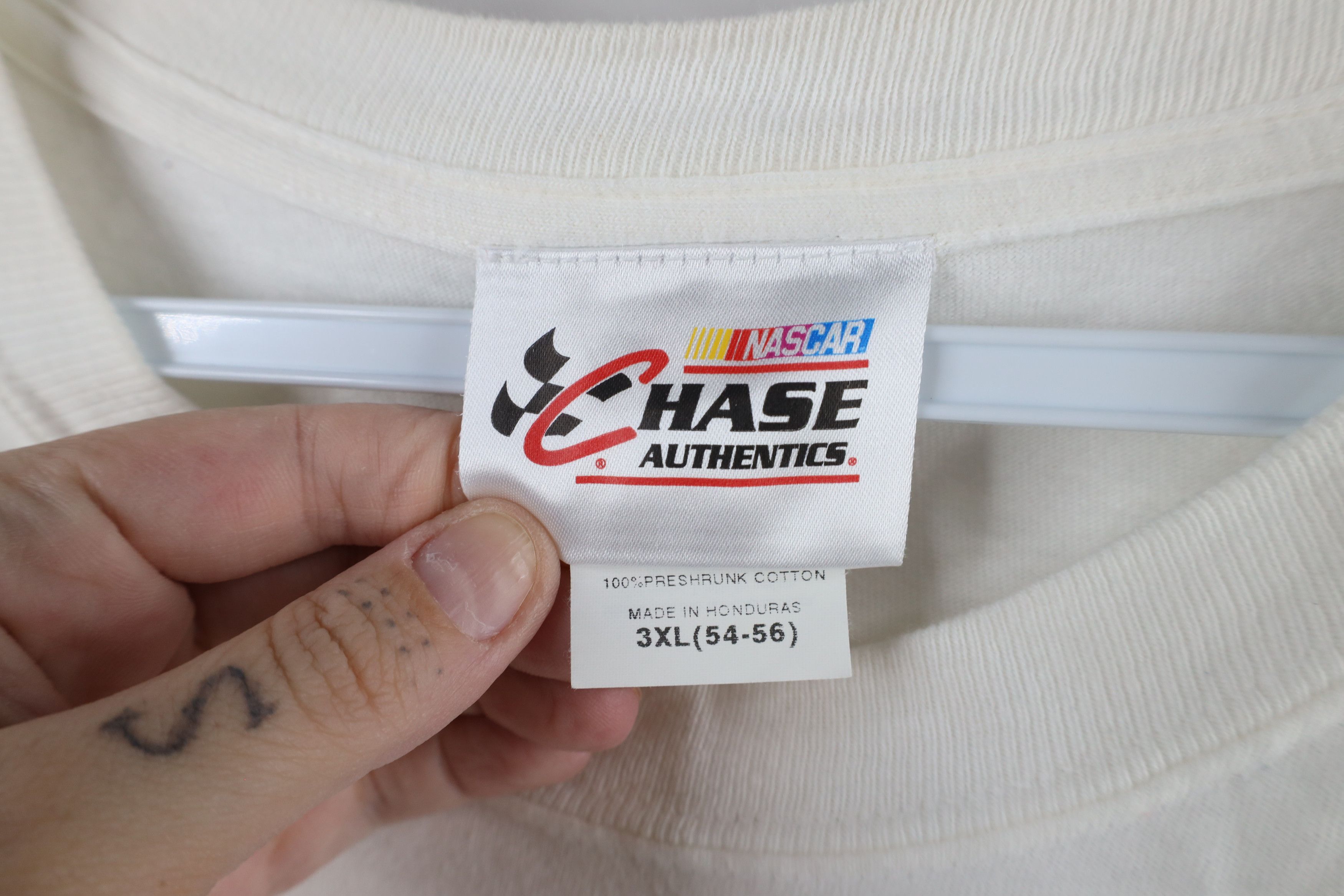 Vintage Vintage Y2K NASCAR Tony Stewart Racing Short Sleeve T-Shirt Size US XXL / EU 58 / 5 - 7 Thumbnail