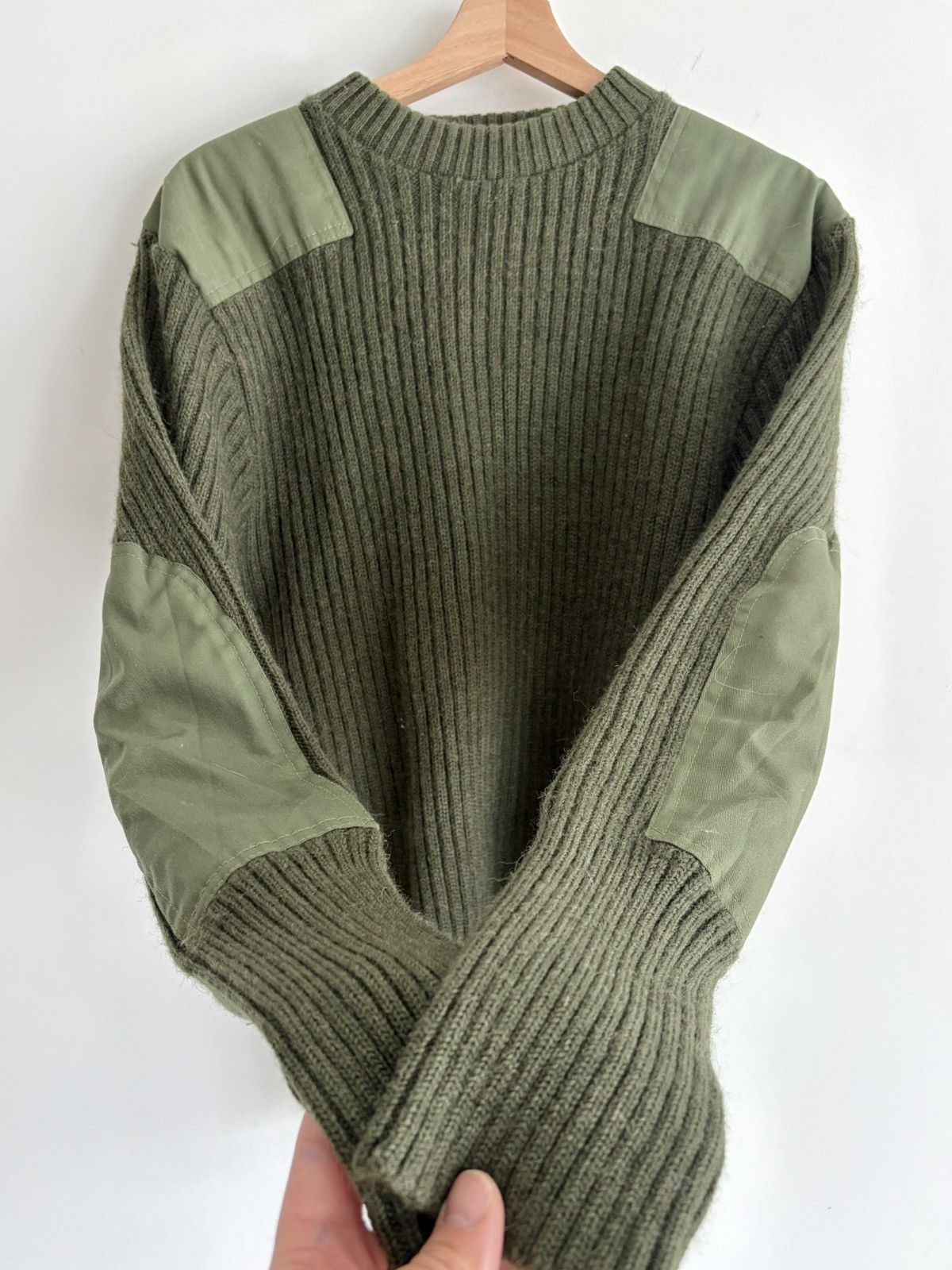 Other US Army Wool Ribbed Elbow Patch Military Sweater Olive Green Size US S / EU 44-46 / 1 - 3 Thumbnail