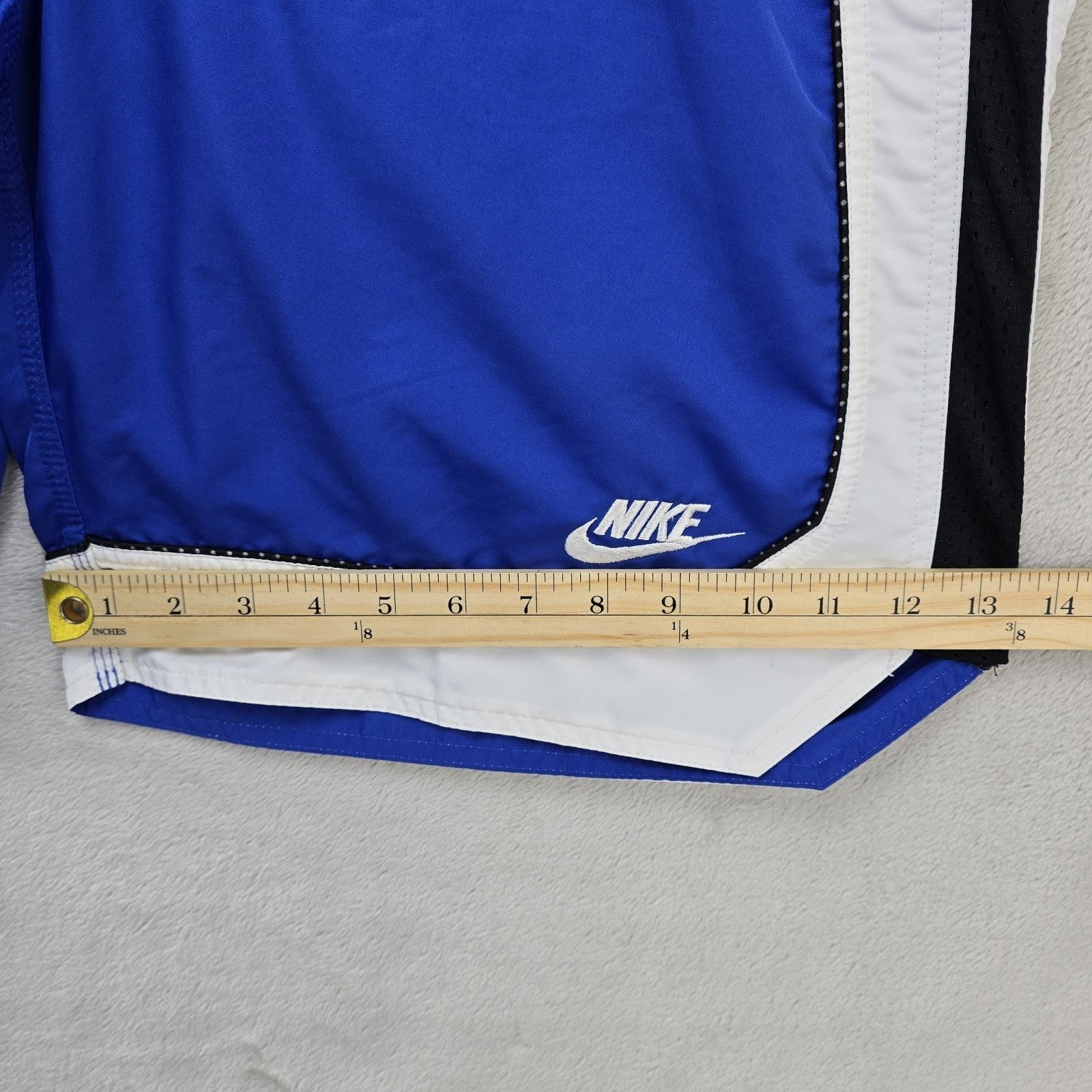 Nike Vintage Nike Swim Trunks Mens XXL 40 Lined Y2K Board Shorts Size US 40 / EU 56 - 10 Thumbnail