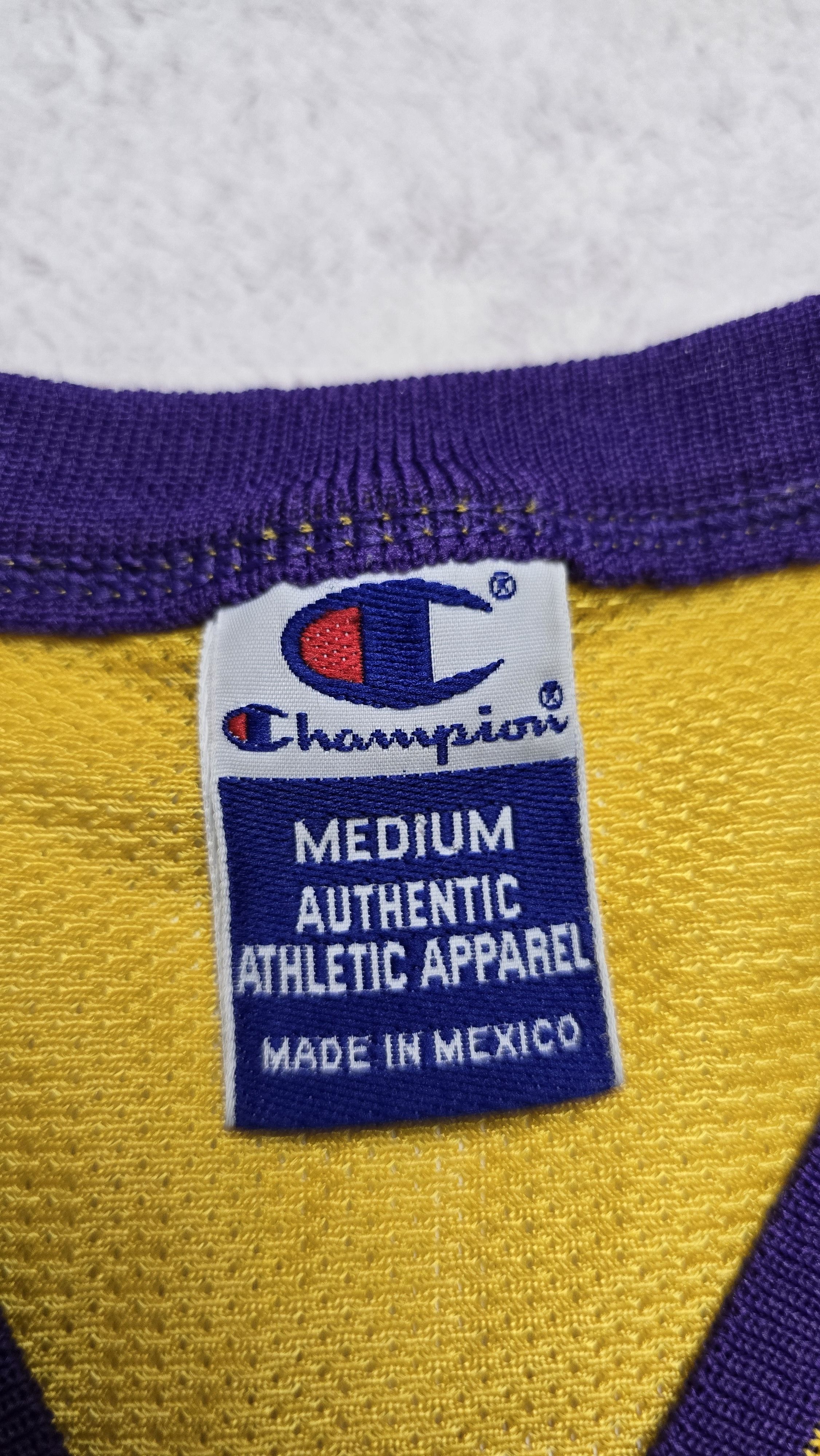 Champion Vintage LA Lakers Kobe Bryant #8 NBA Basketball Jersey Size US M / EU 48-50 / 2 - 16 Thumbnail