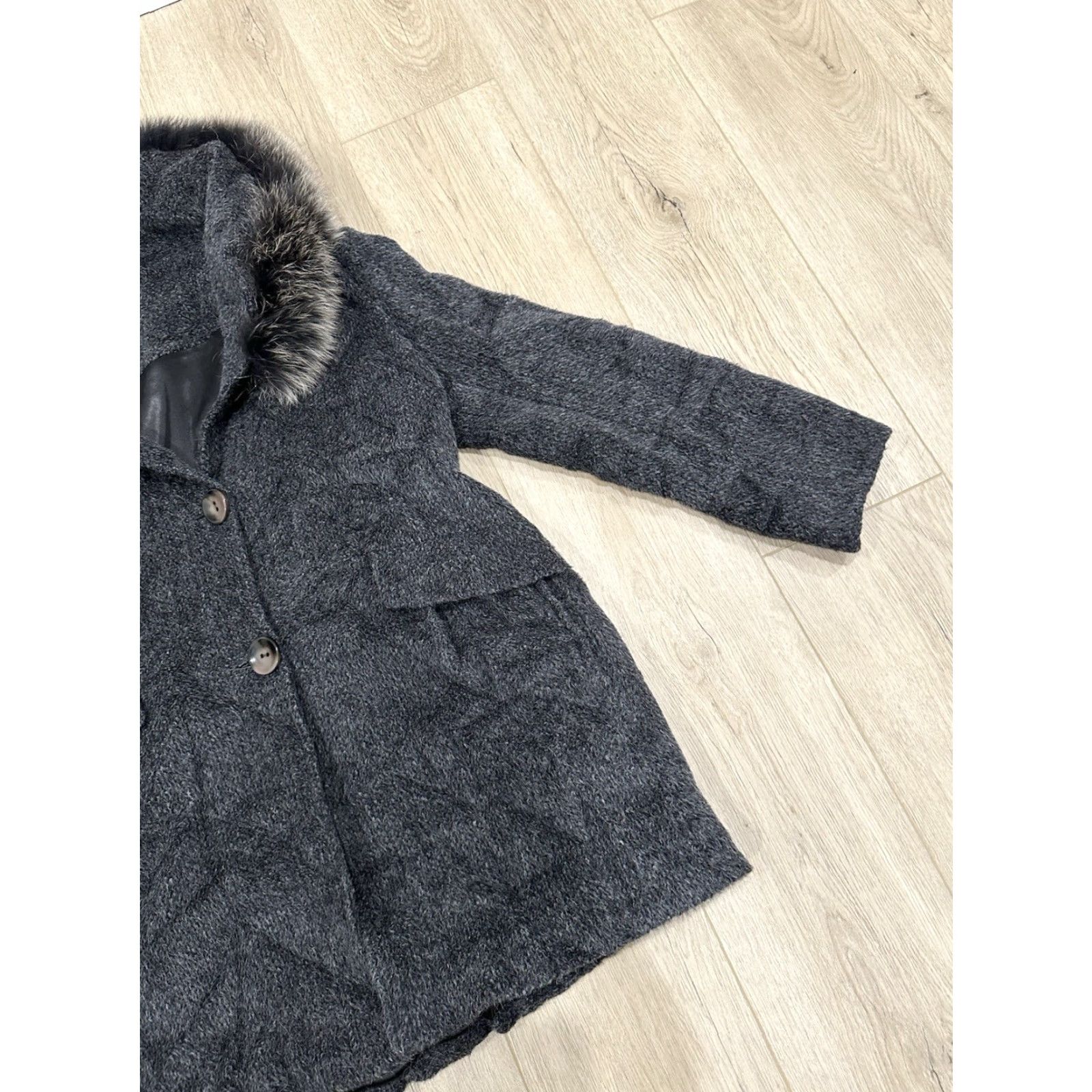 Vintage VINTAGE Alpaca Jacket Made In Canada With Real Fox Fur Trim Gray M Medium Women Jacket Fox Size M / US 6-8 / IT 42-44 - 2 Thumbnail