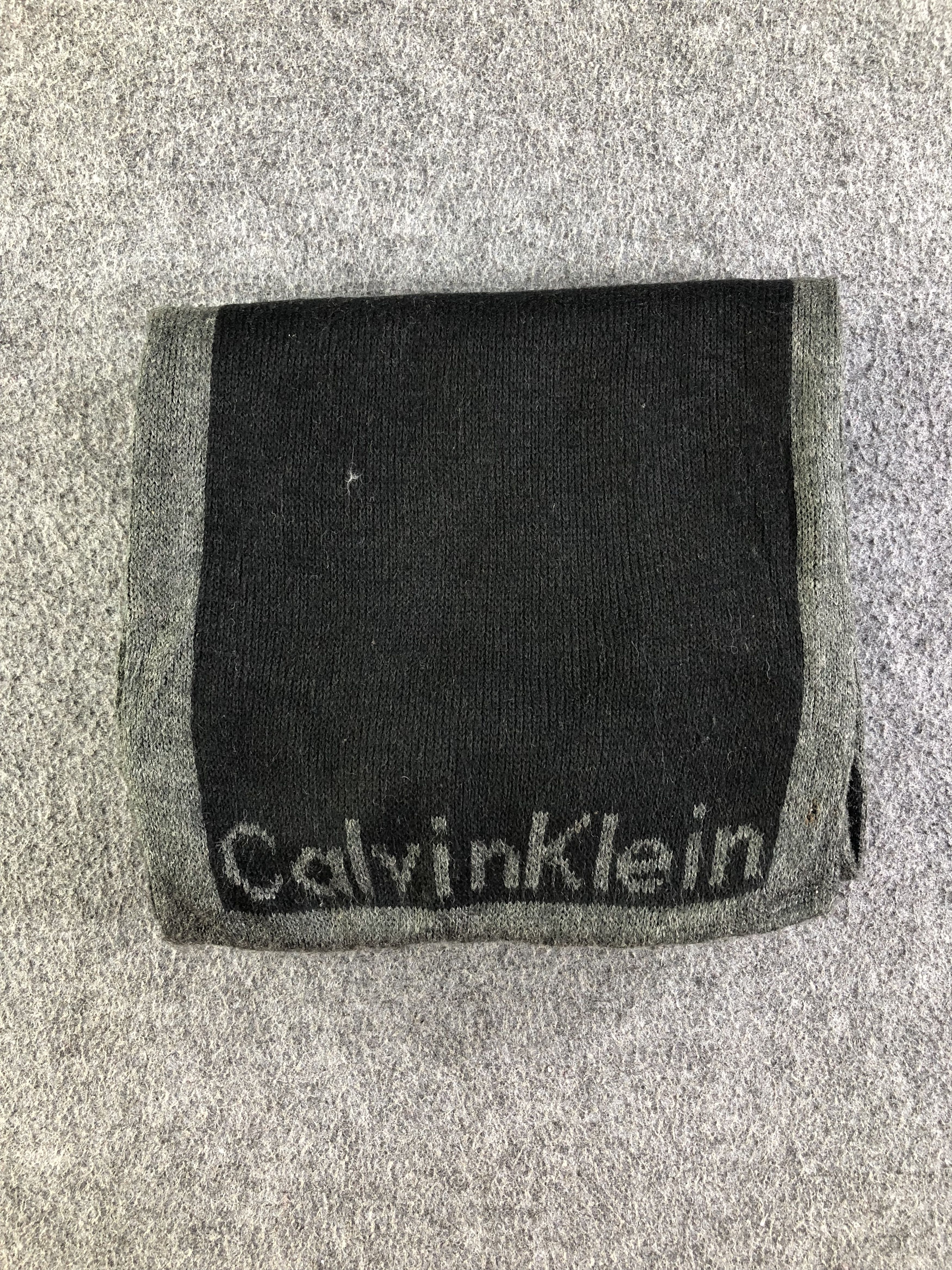 Calvin Klein Calvin Klein Scarf / Muffler / Neckwear SS1436 Size ONE SIZE - 6 Thumbnail