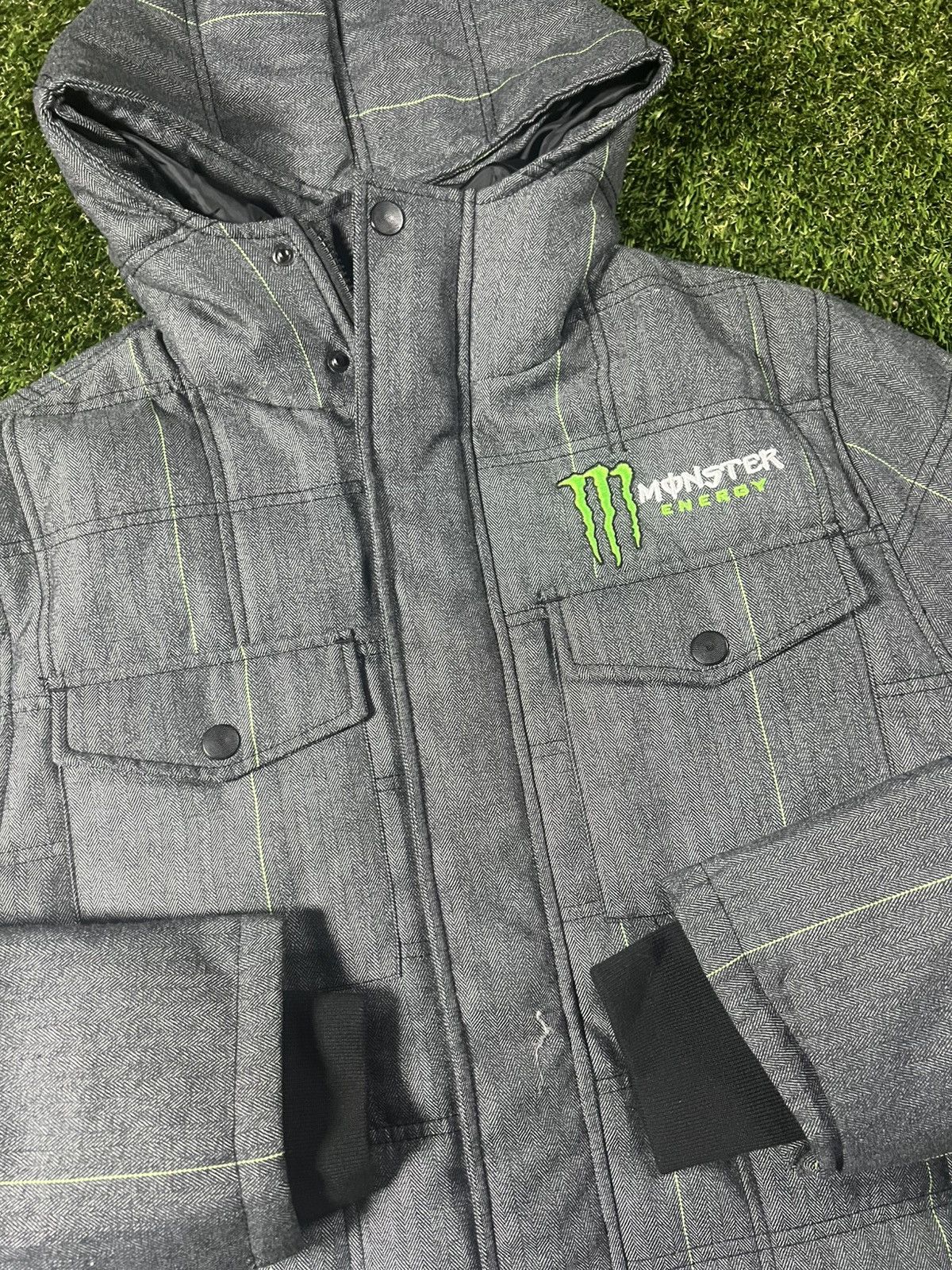 Vintage Vintage Y2k Monster Energy Ski Snowboard Fall Coat Jacket Size US M / EU 48-50 / 2 - 2 Thumbnail