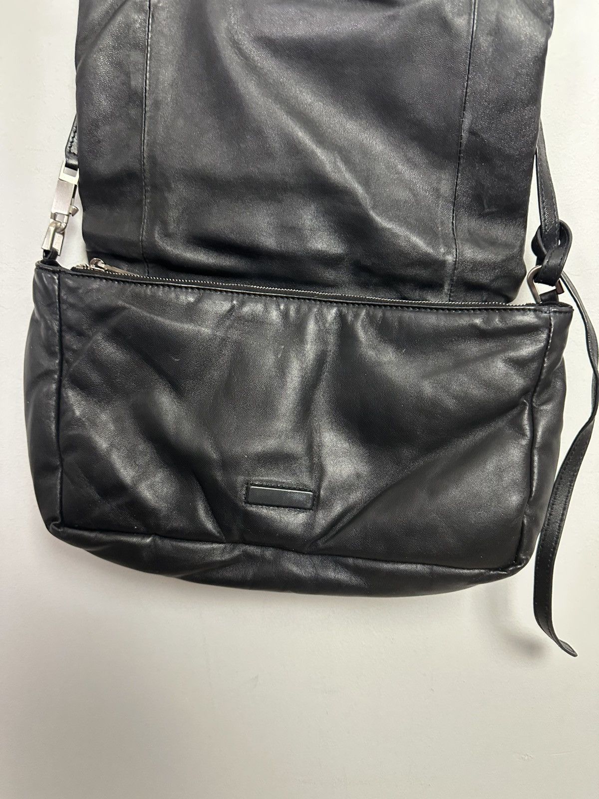 Rick Owens FW22 ‘STROBE’ Beveled Pillow Bag Size ONE SIZE - 3 Thumbnail