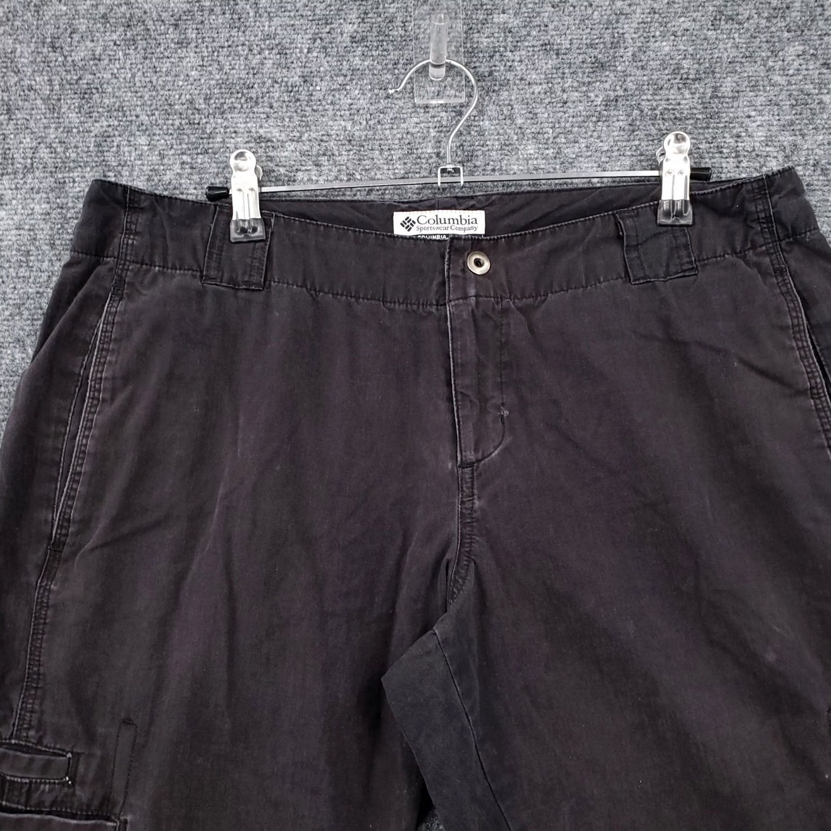 Vintage Columbia Shorts Womens 8P Black Petites Cargo Mid Rise Flat Front Outdoor Size 30" / US 8 / IT 44 - 5 Thumbnail