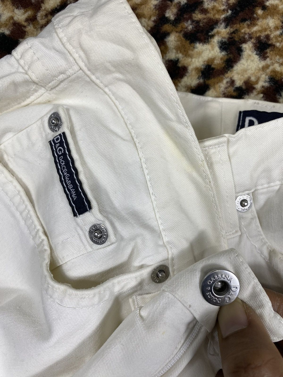 Dolce & Gabbana Dolce & Gabbana white pants Size US 31 - 9 Thumbnail