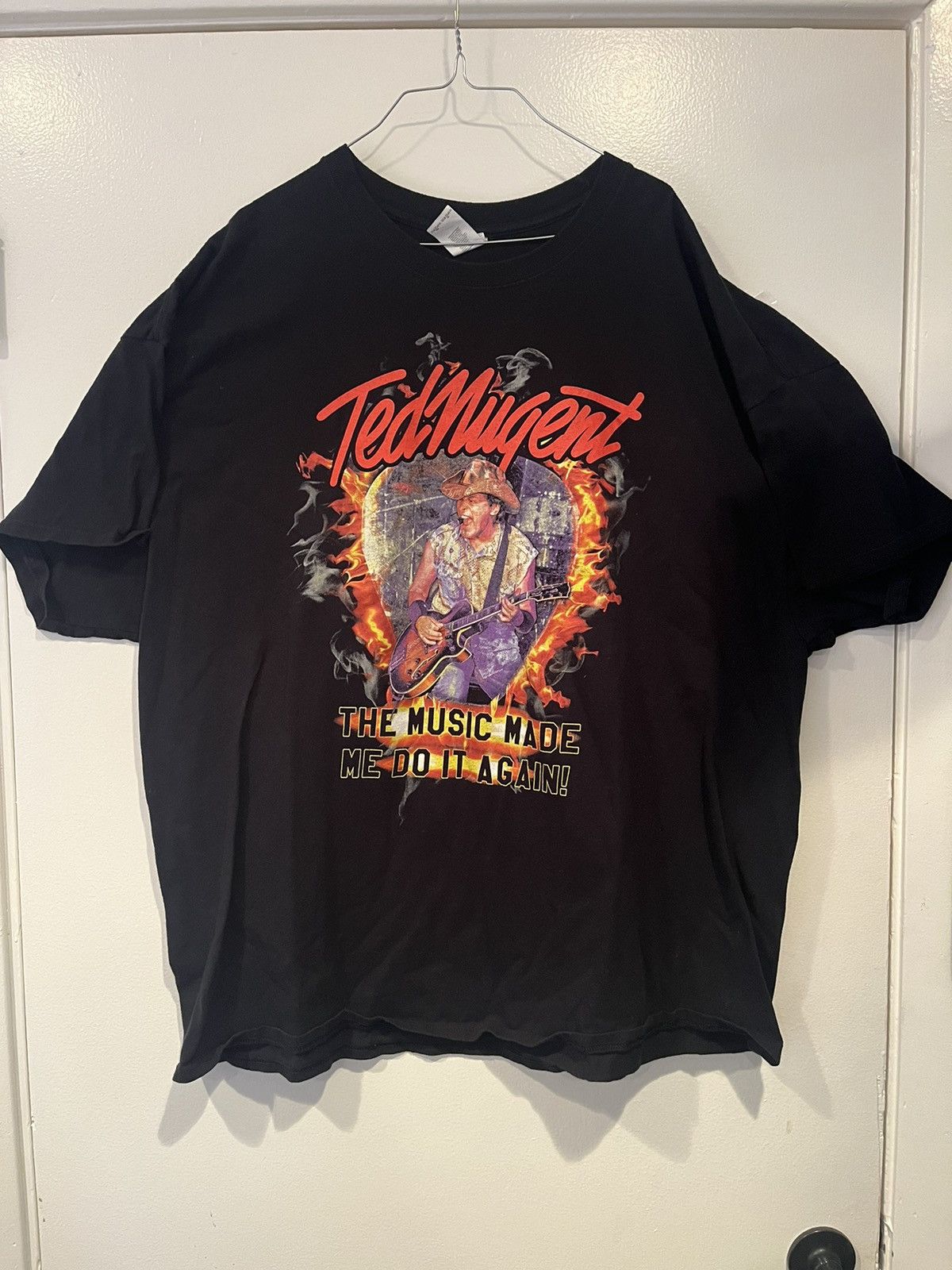 Gildan Ted Nugent 2019 “the music made me do it again” tour Size US XXL / EU 58 / 5 - 1 Thumbnail