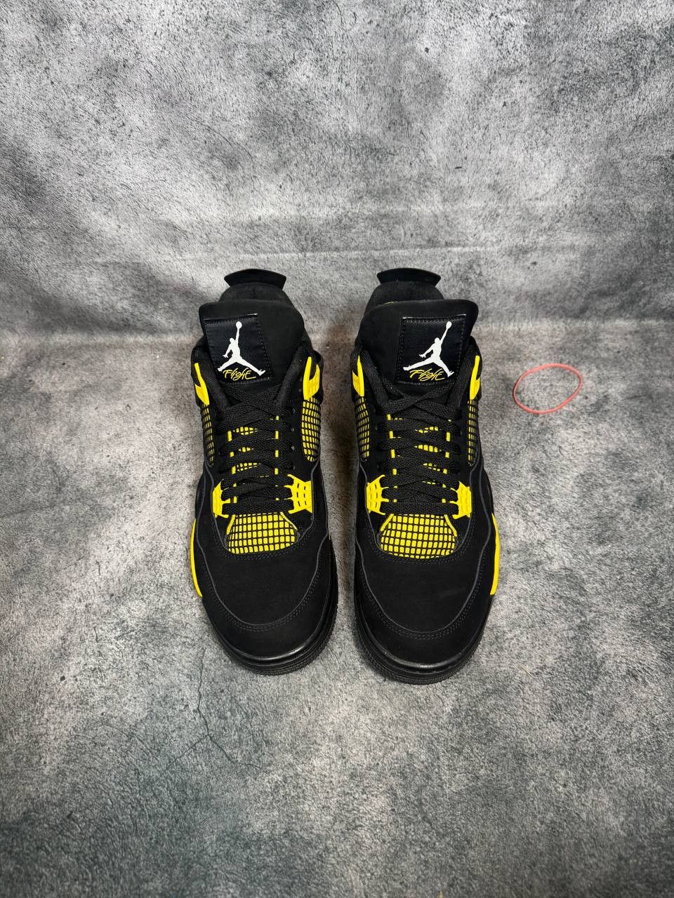Jordan Brand Size 12 | Jordan 4 Thunder No Box | Pre-Owned Size US 12 / EU 45 - 2 Thumbnail
