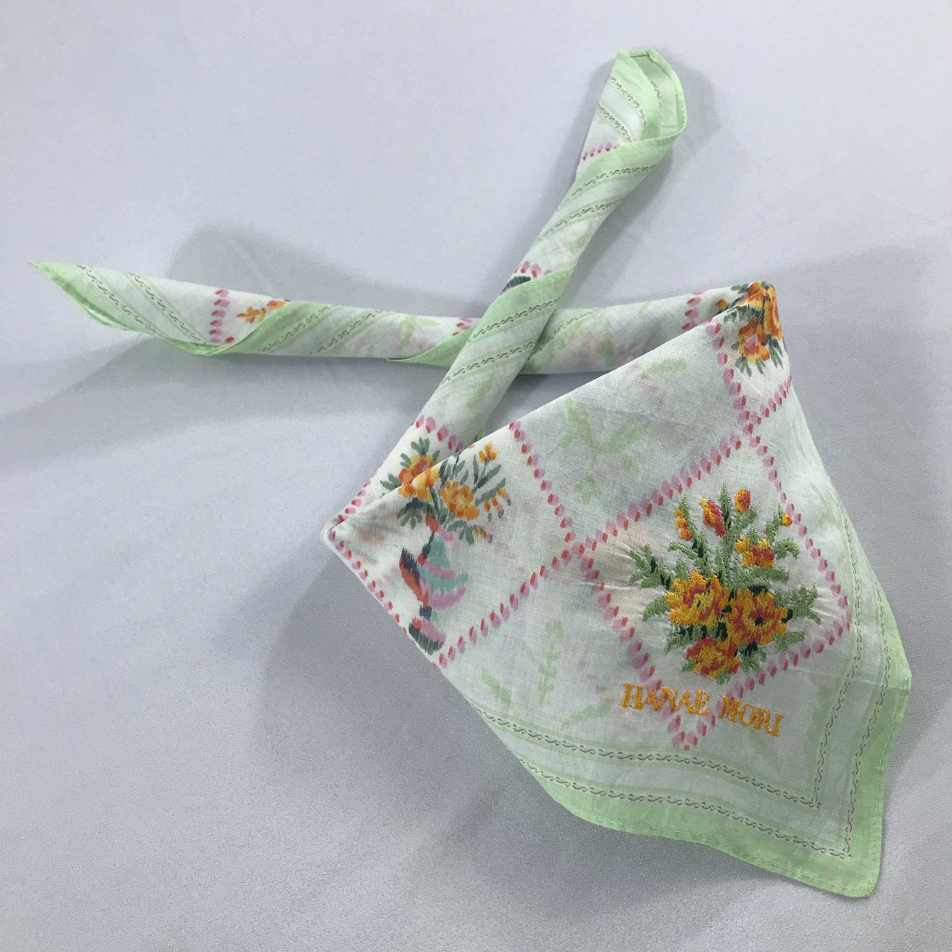 Hanae Mori × Vintage Hanae Mori Bandana / Handkerchief / Neckerchief - S2513 Size ONE SIZE - 4 Thumbnail