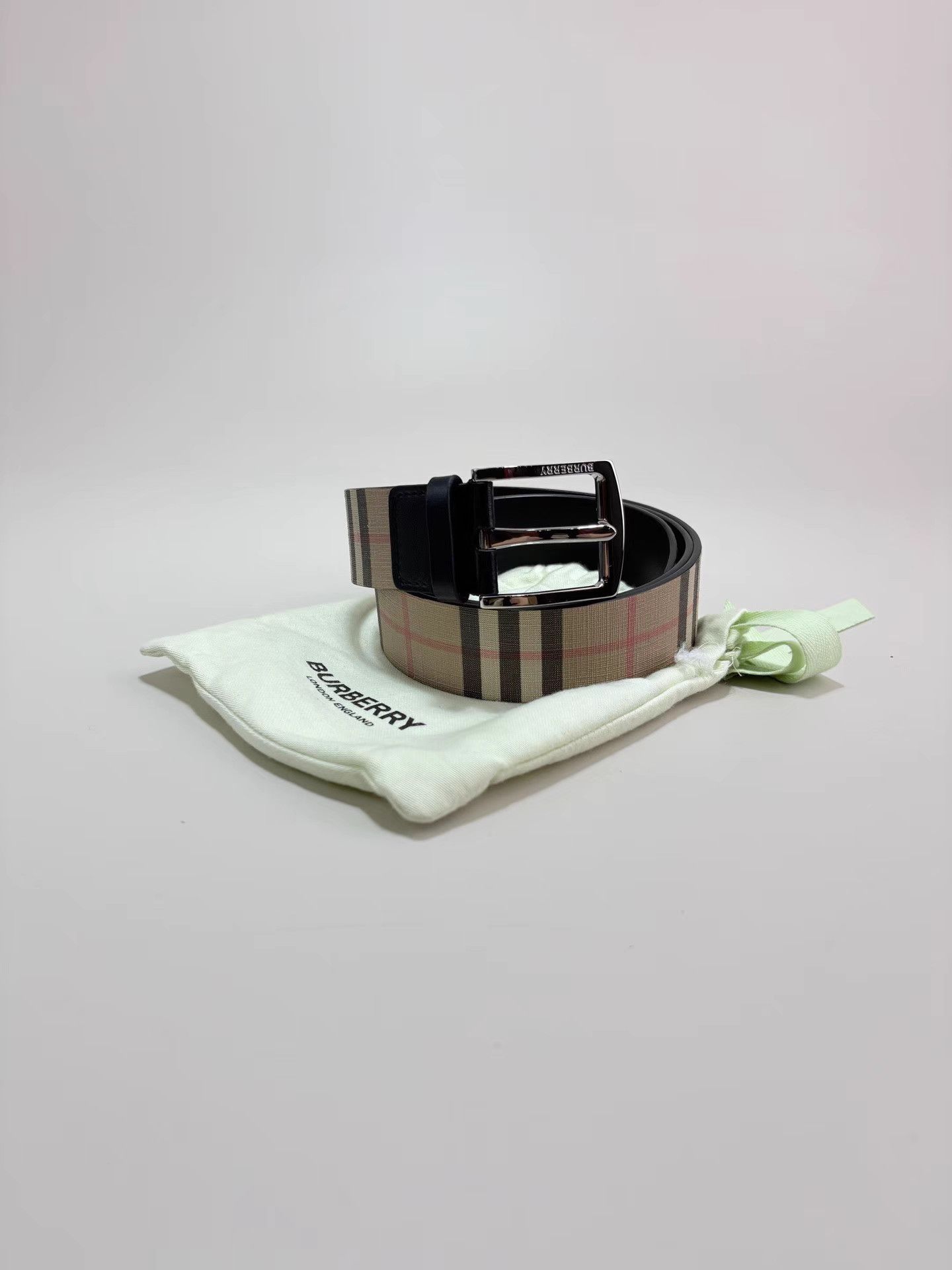 BURBERRY Check Belt