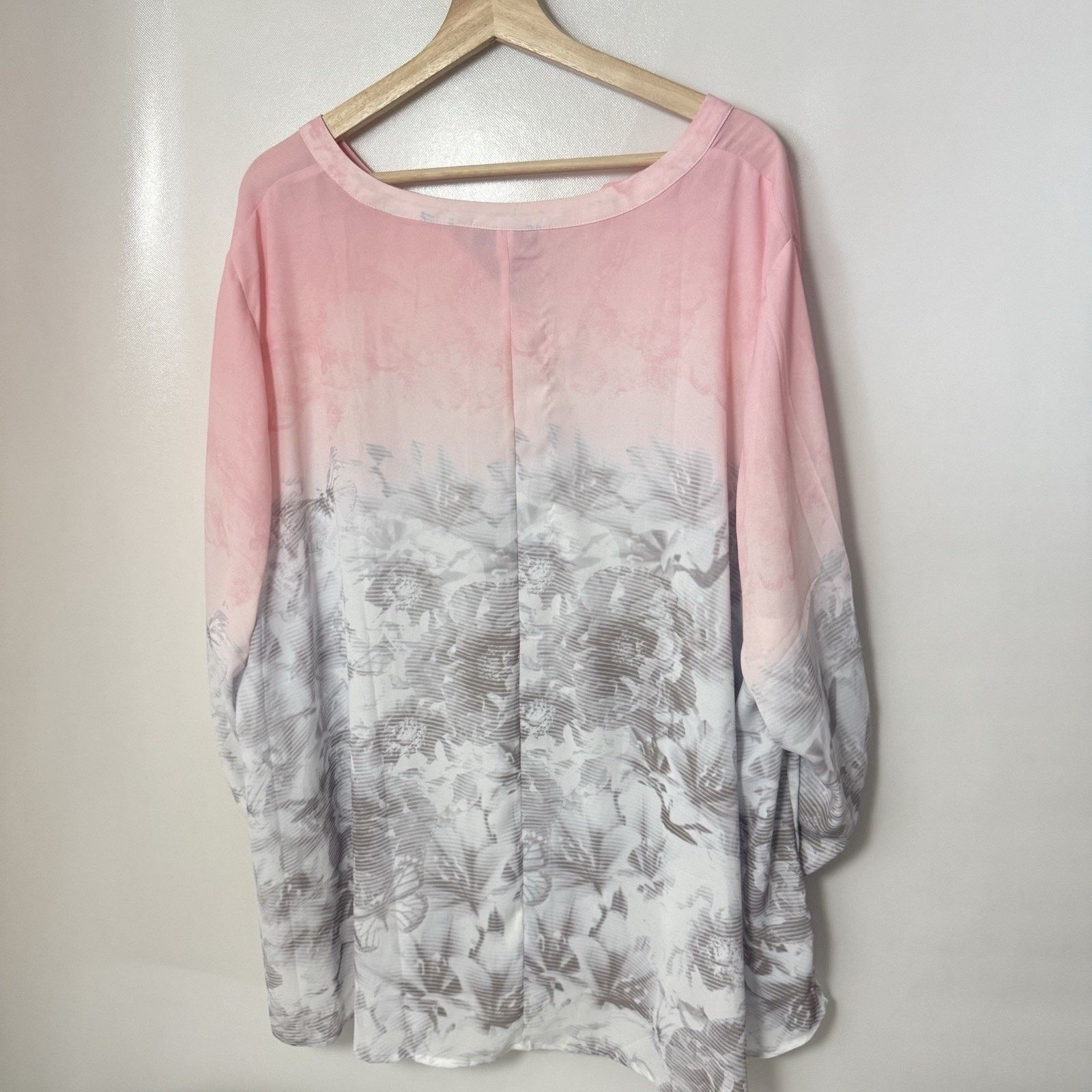 Other Catherines Top Floral Tunic Lightweight Sheer Button Ombre Size 3XL / US 20-22 - 2 Thumbnail