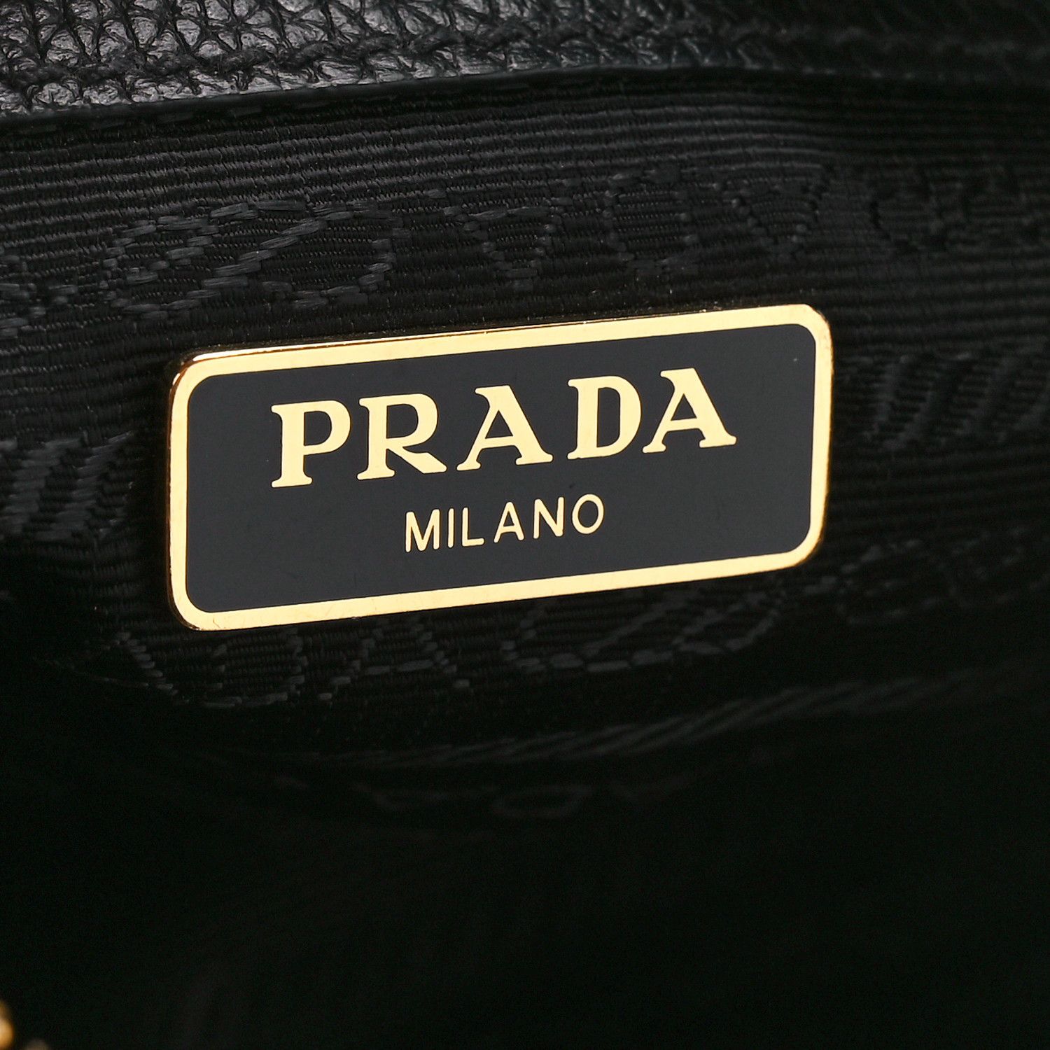 Prada o1srvl11e0624 Size: OS / Shoulder Bag in Black Size ONE SIZE - 6 Thumbnail