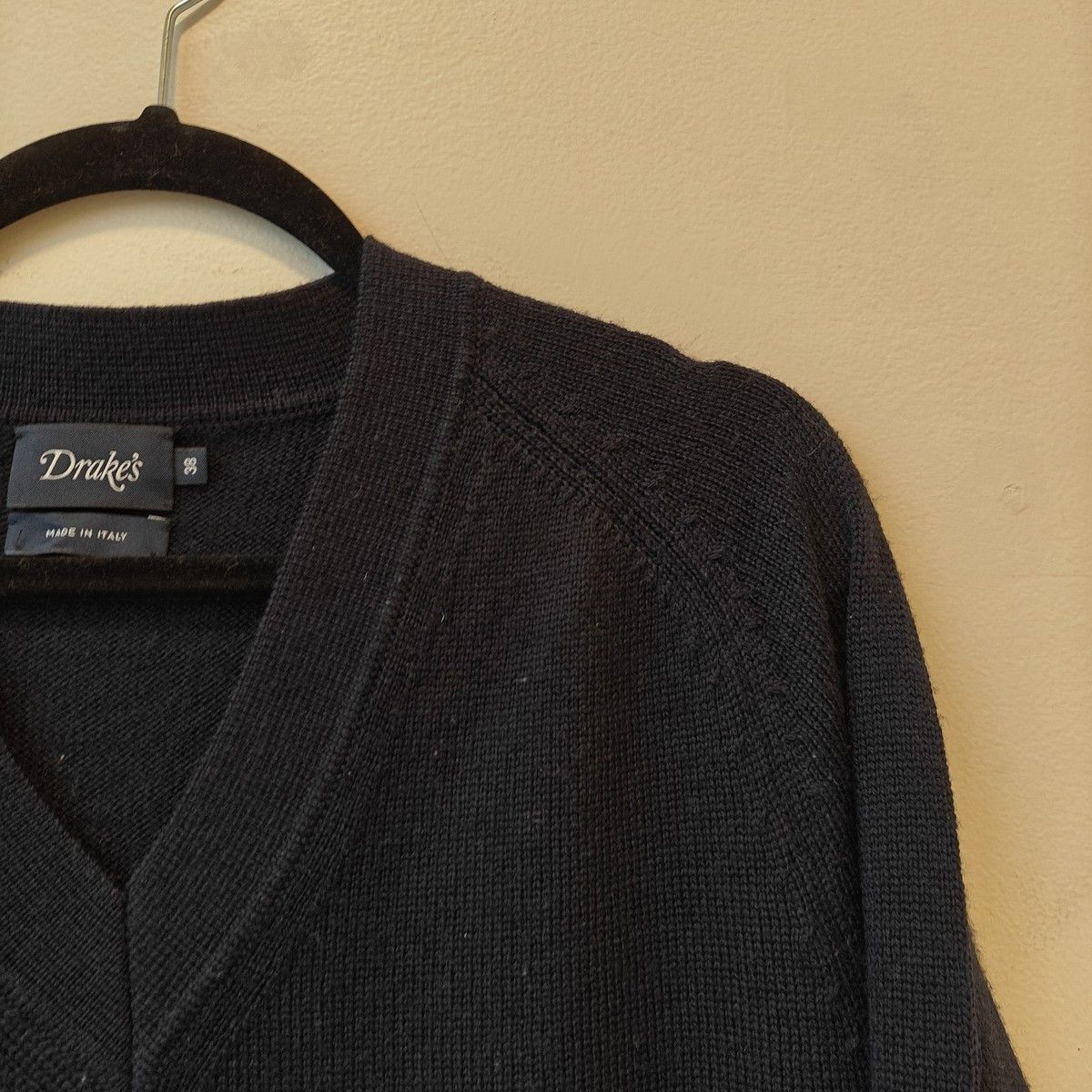 Drake's black merino wool v neck sweater size m fits s Italy Size US M / EU 48-50 / 2 - 4 Thumbnail