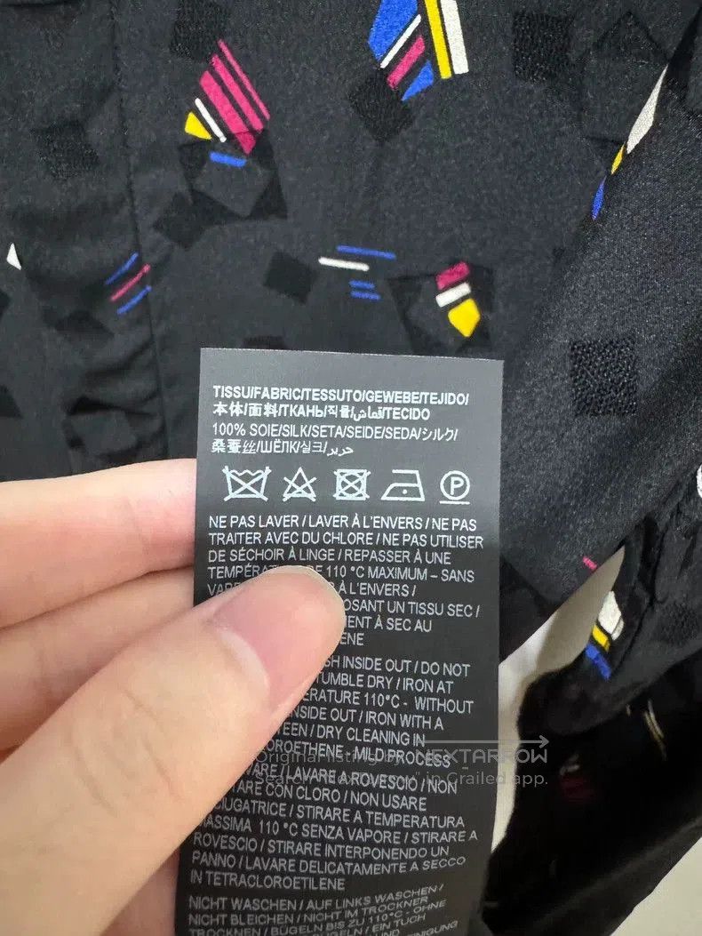 Other Saint Laurent Silk Geometric Print Shirt. Size US L / EU 52-54 / 3 - 7 Thumbnail