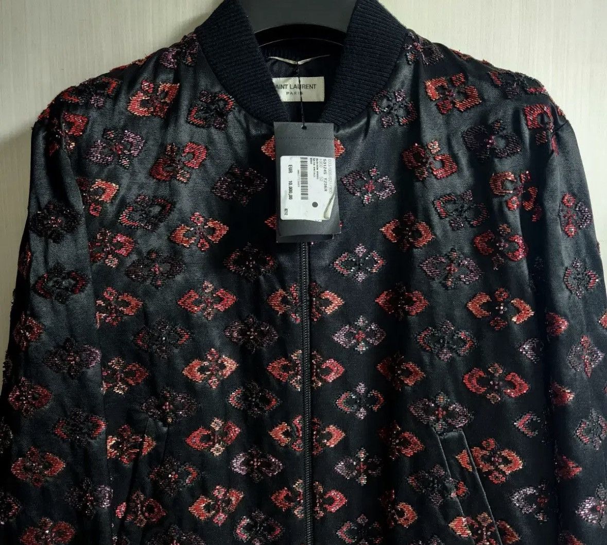 Saint Laurent Paris Saint laurent cashmere blending coiled bomber jacket sz52 Size US L / EU 52-54 / 3 - 3 Thumbnail
