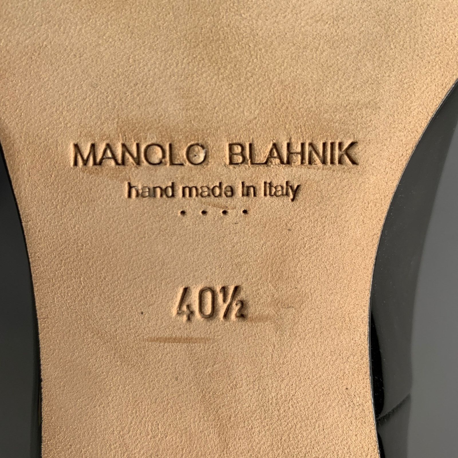Manolo Blahnik 10.5 Black Perforated Patent Leather Cap Toe Shoes Size US 10.5 / IT 40.5 - 8 Thumbnail