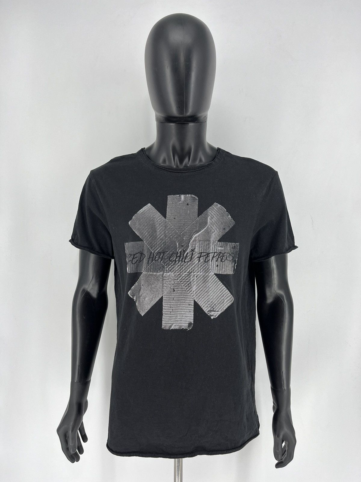 Band Tees × Vintage Y2K Vintage Red Hot Chili Peppers Band Tee Fadead Rock Size US L / EU 52-54 / 3 - 2 Thumbnail